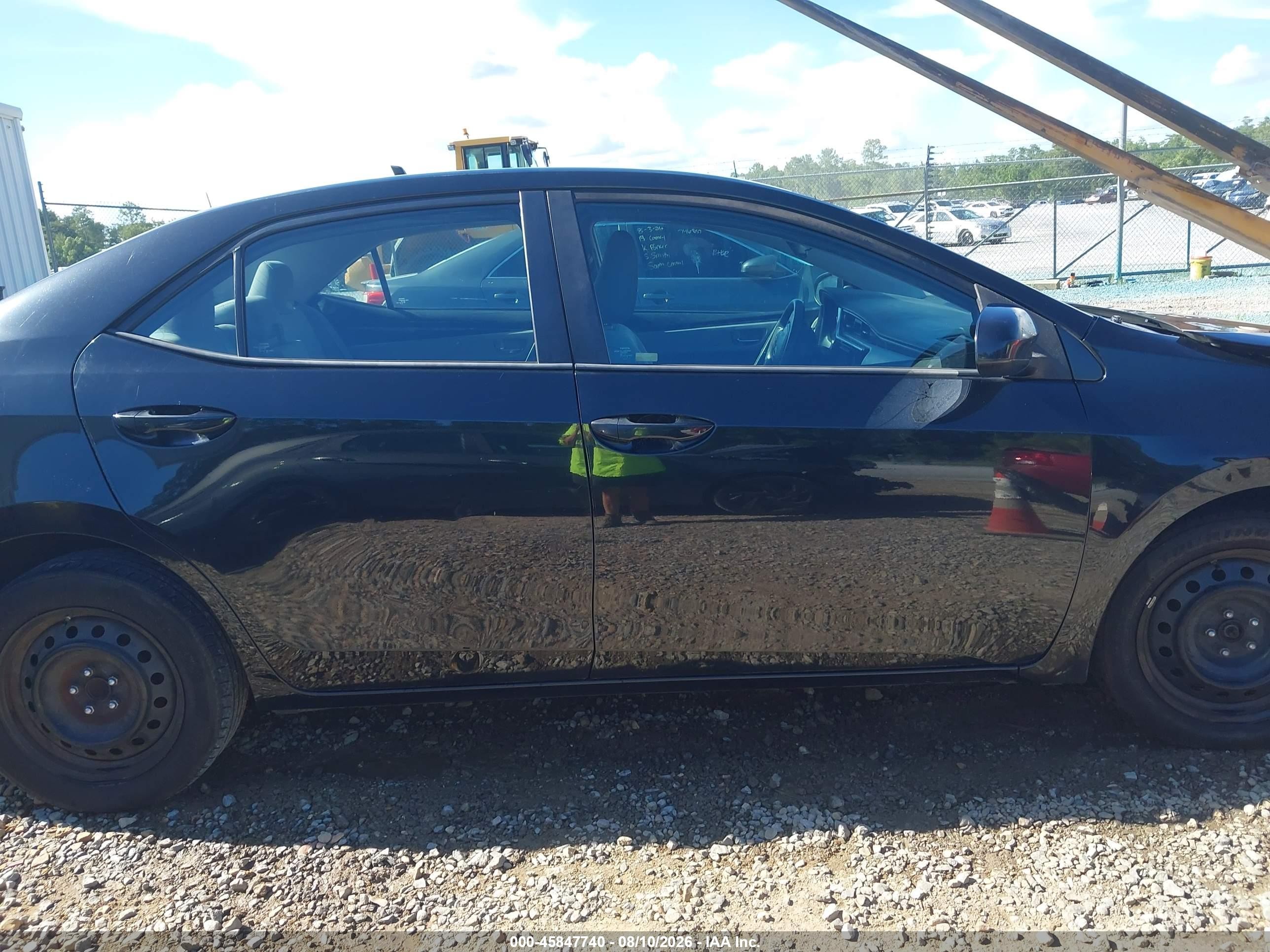 2017 Toyota Corolla Le Black vin: 2T1BURHE6HC843008