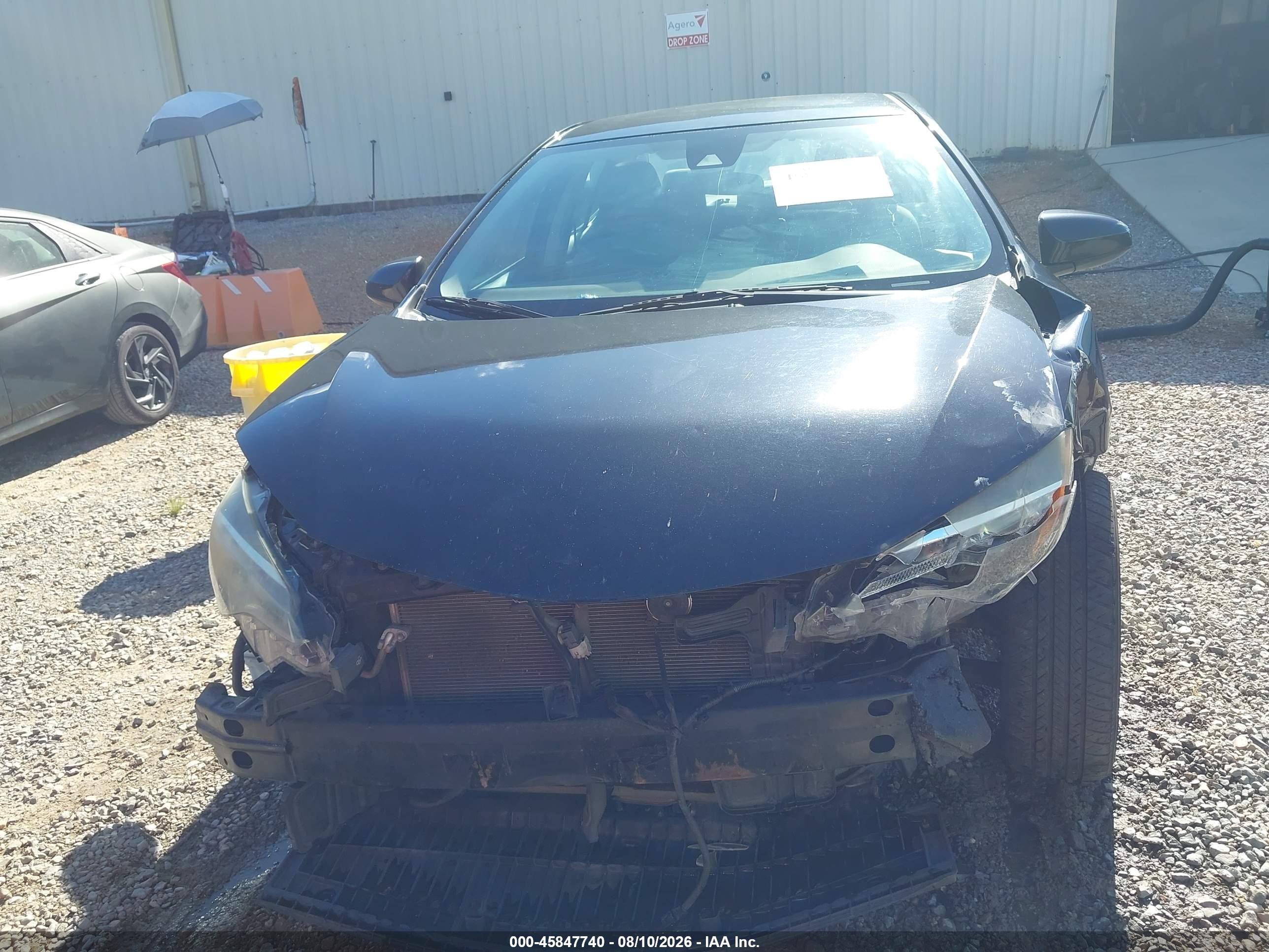 2017 Toyota Corolla Le Black vin: 2T1BURHE6HC843008