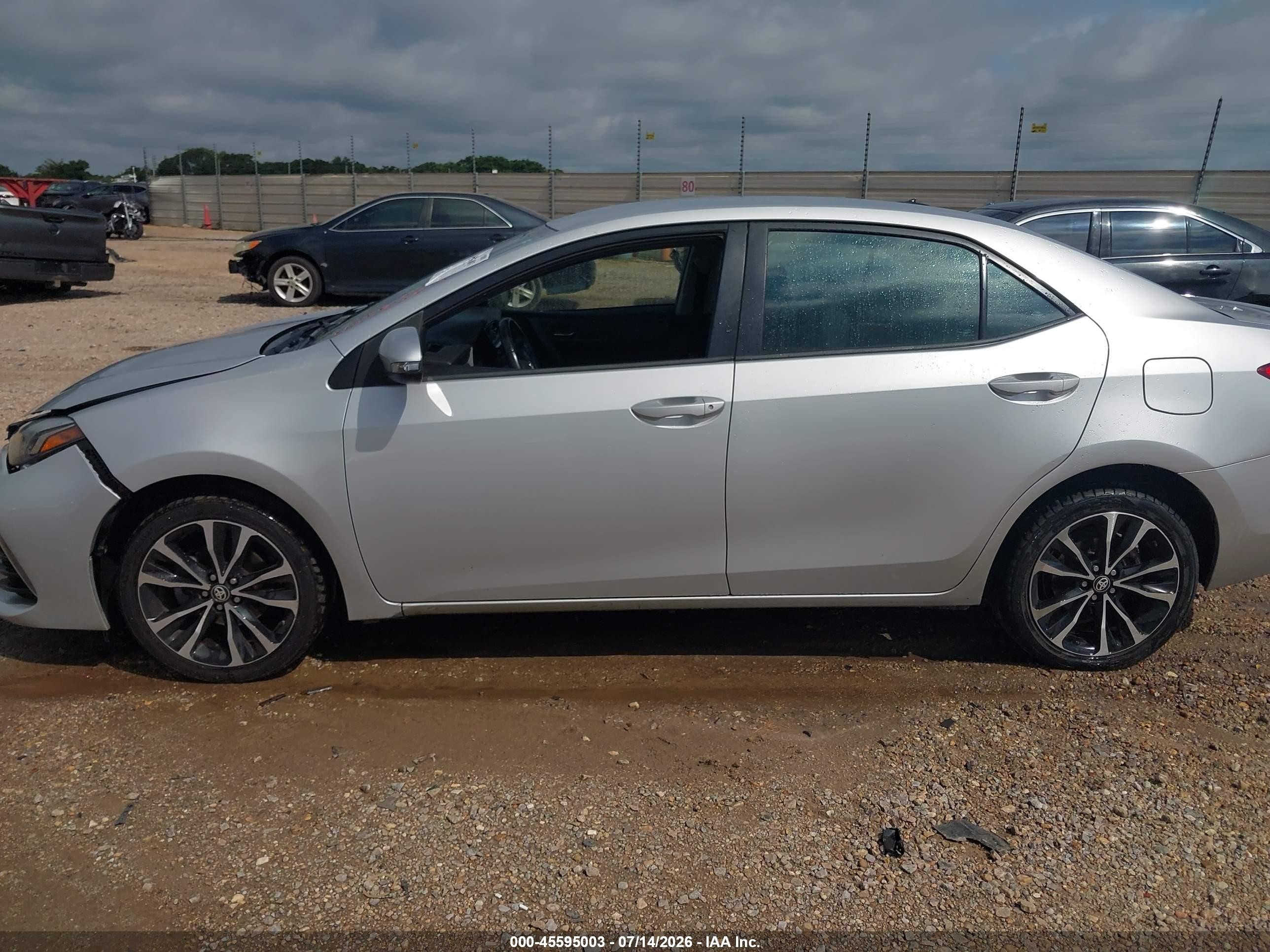 2017 Toyota Corolla Se Silver vin: 2T1BURHE6HC886599