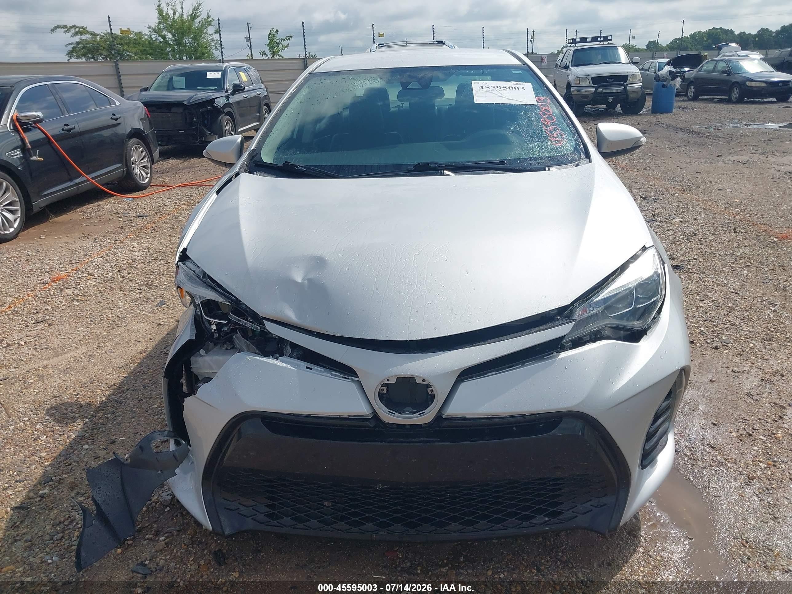 2017 Toyota Corolla Se Silver vin: 2T1BURHE6HC886599