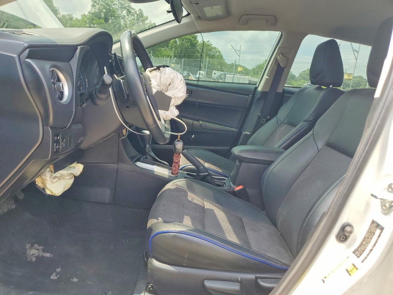 2018 Toyota Corolla Se White vin: 2T1BURHE6JC018754
