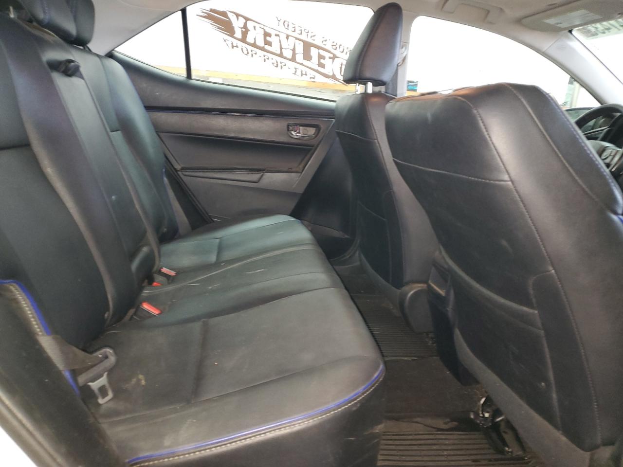 2018 Toyota Corolla L White vin: 2T1BURHE6JC021315