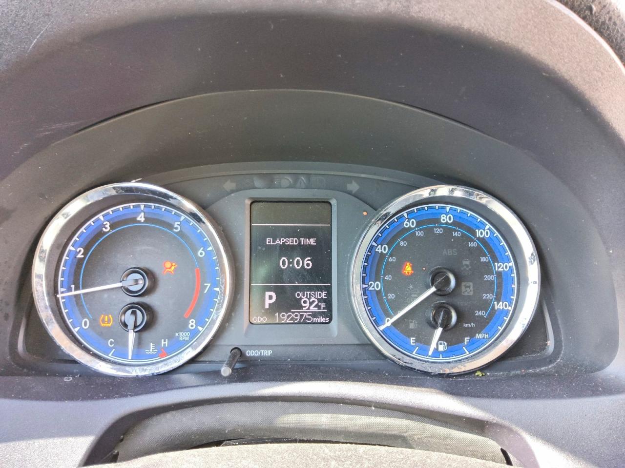 2018 Toyota Corolla Le Blue vin: 2T1BURHE6JC065721