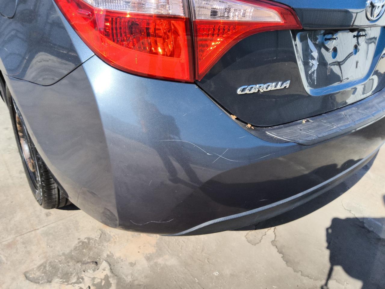 2018 Toyota Corolla Le Blue vin: 2T1BURHE6JC065721 Damage: Rear Bumper, Multiple Scratches Heavy, 4