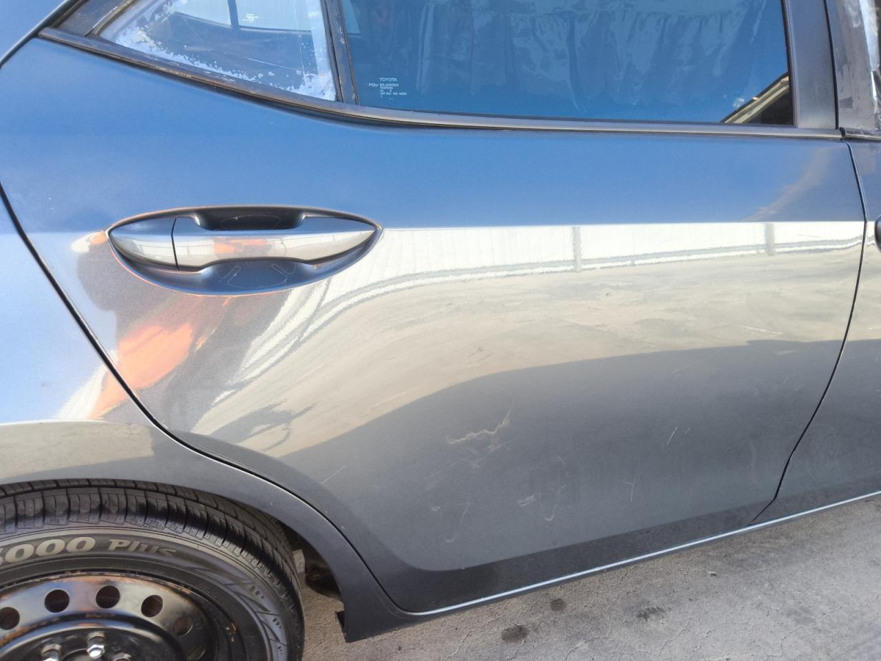 2018 Toyota Corolla Le Blue vin: 2T1BURHE6JC065721 Damage: Right Rear Door, Multiple Scratches Heavy, 4