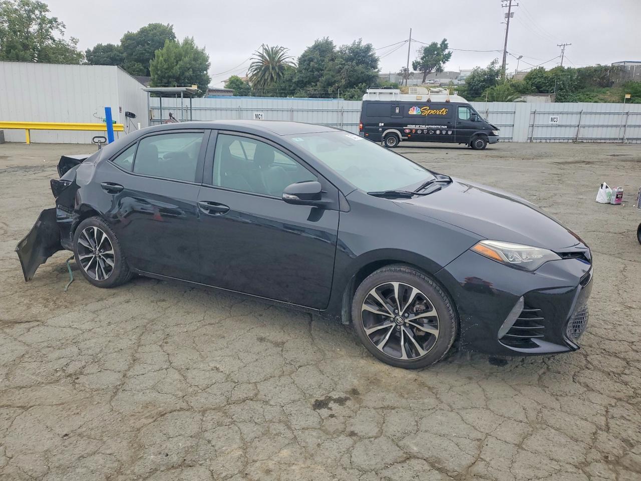 2018 Toyota Corolla Se Black vin: 2T1BURHE6JC078128