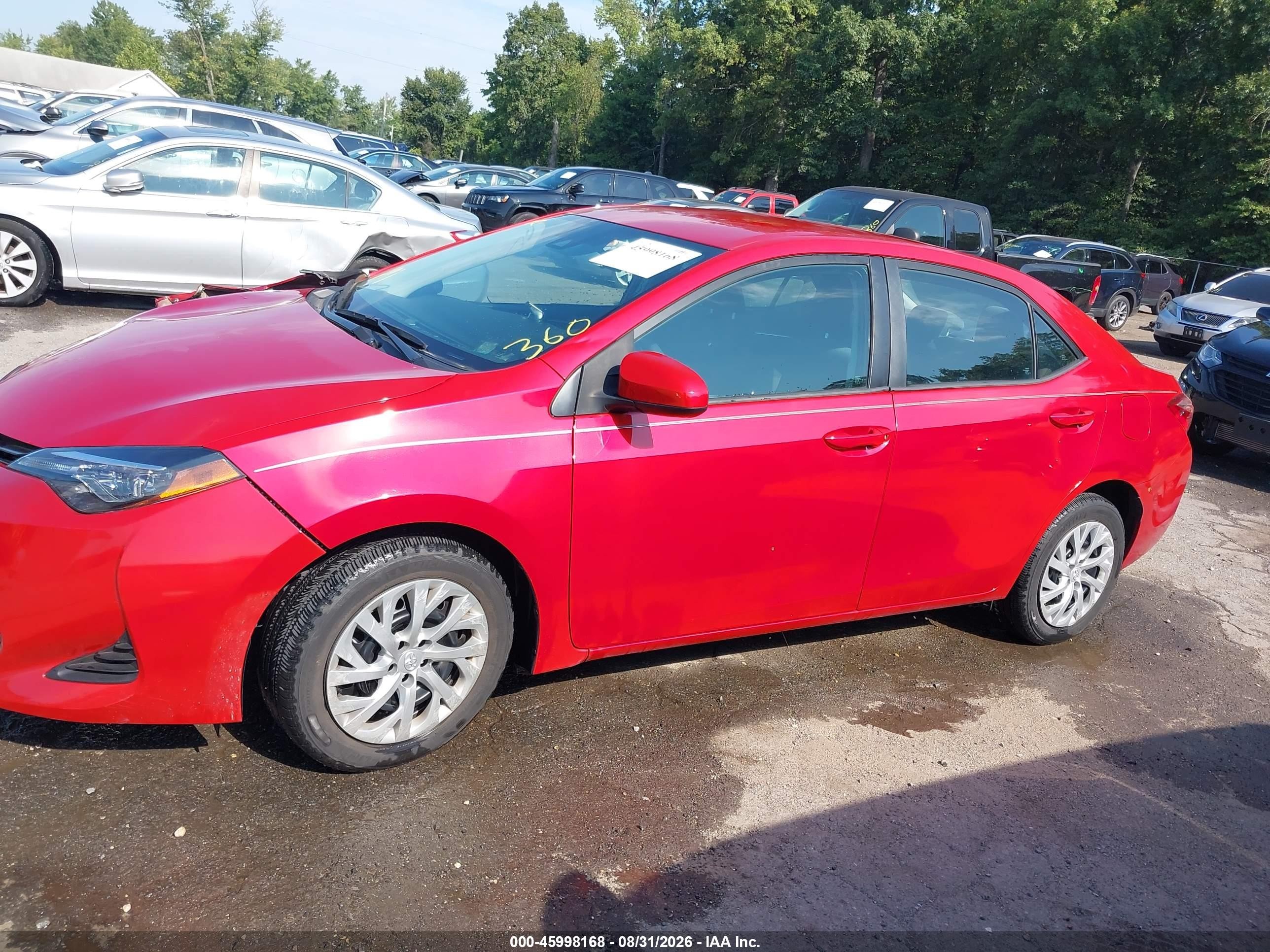 2019 Toyota Corolla Le Red vin: 2T1BURHE6KC210466