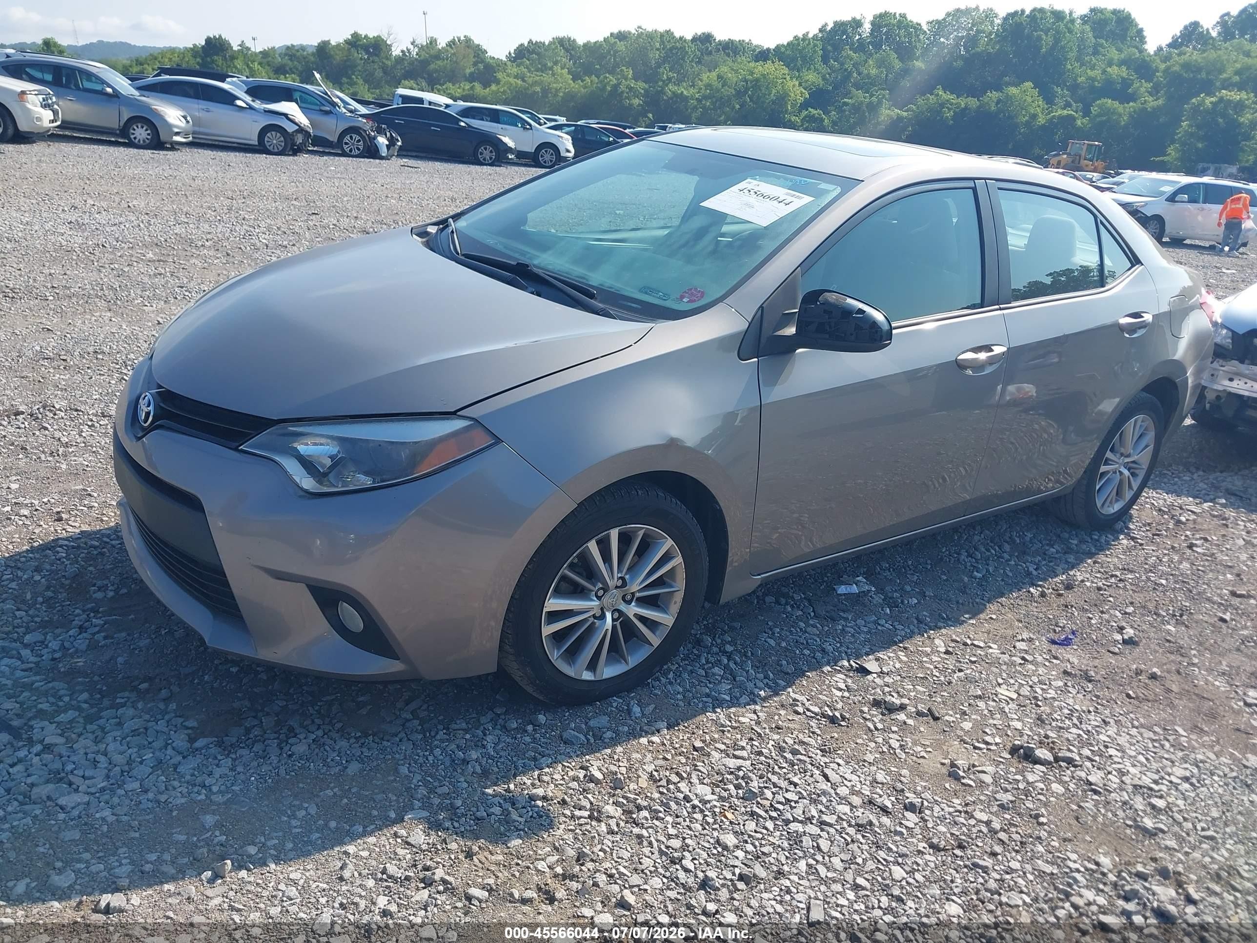 2014 Toyota Corolla Le Plus Tan vin: 2T1BURHE7EC002441