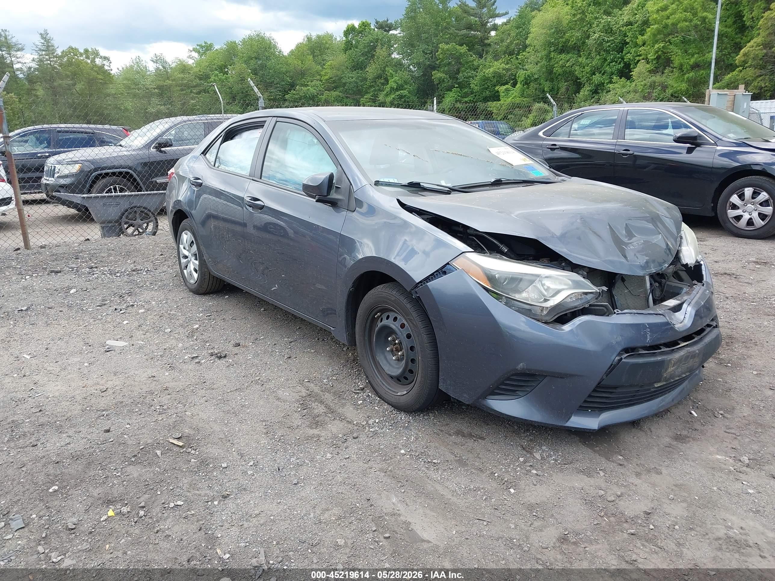 2014 Toyota Corolla Le Blue vin: 2T1BURHE7EC003119