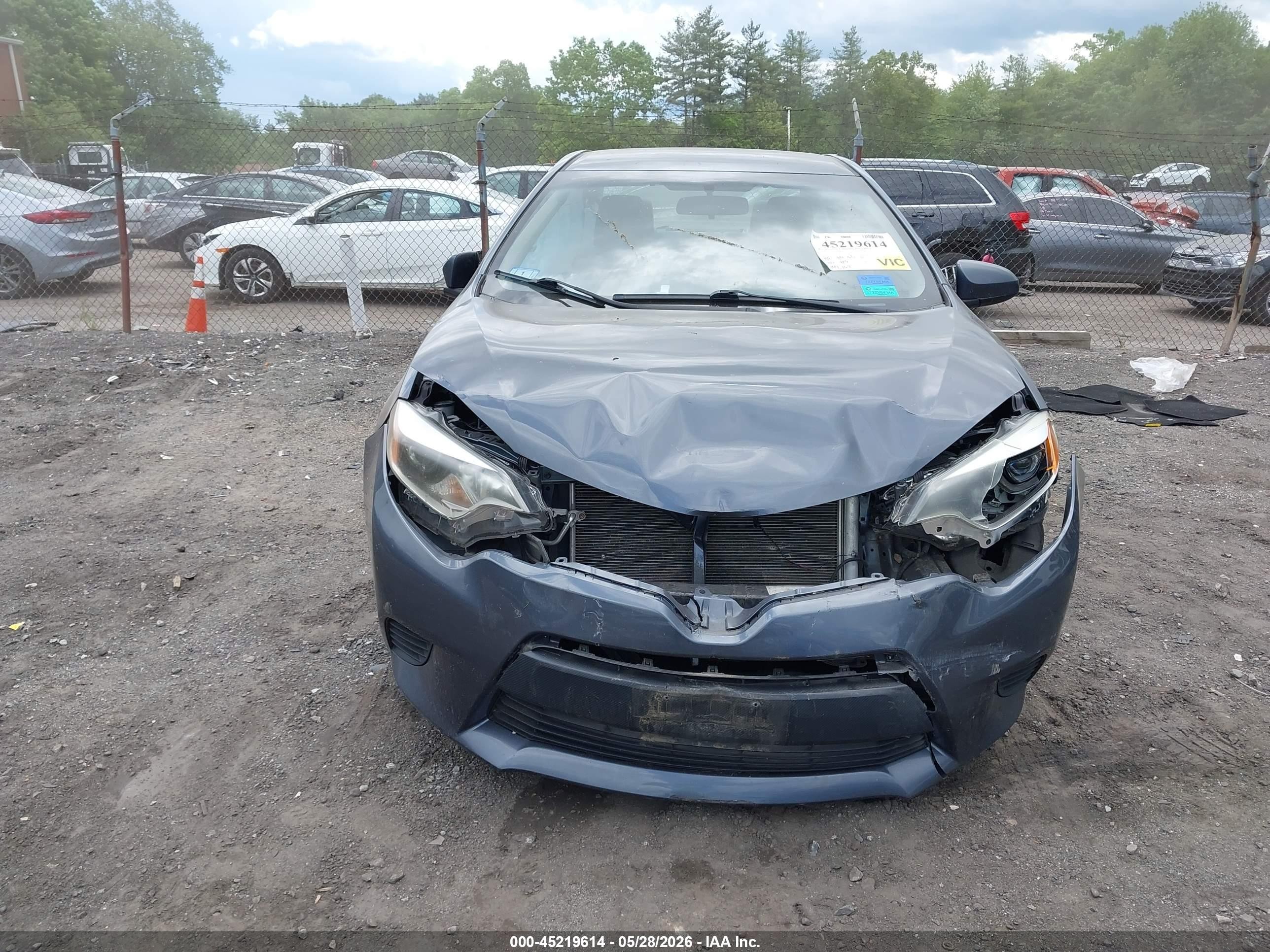 2014 Toyota Corolla Le Blue vin: 2T1BURHE7EC003119