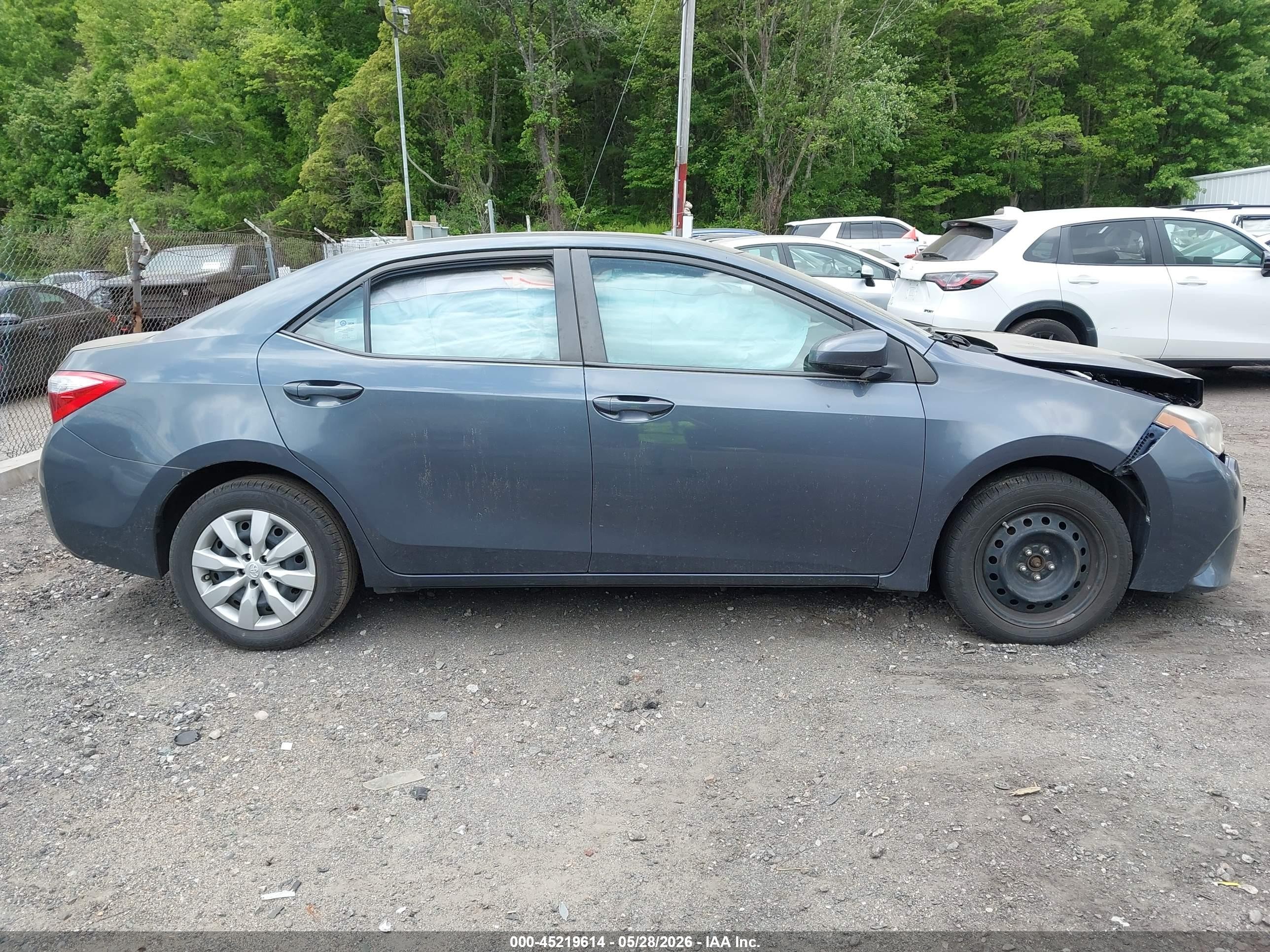 2014 Toyota Corolla Le Blue vin: 2T1BURHE7EC003119