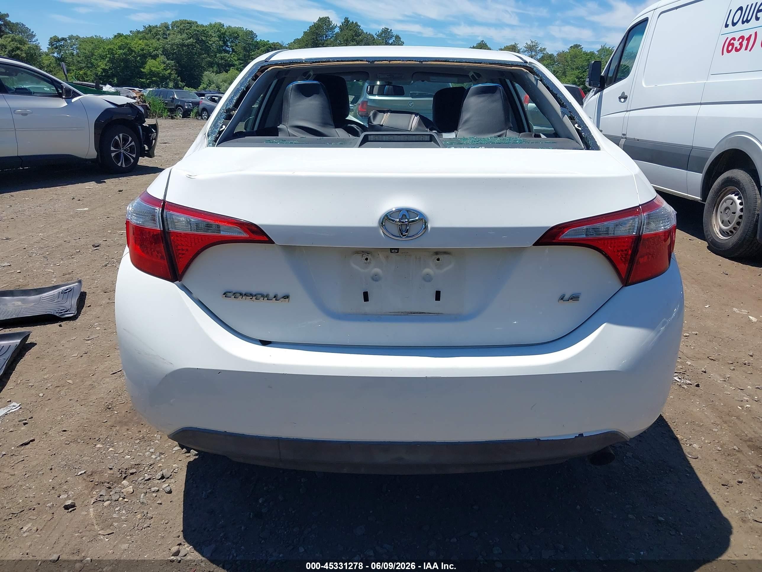2014 Toyota Corolla Le White vin: 2T1BURHE7EC011284