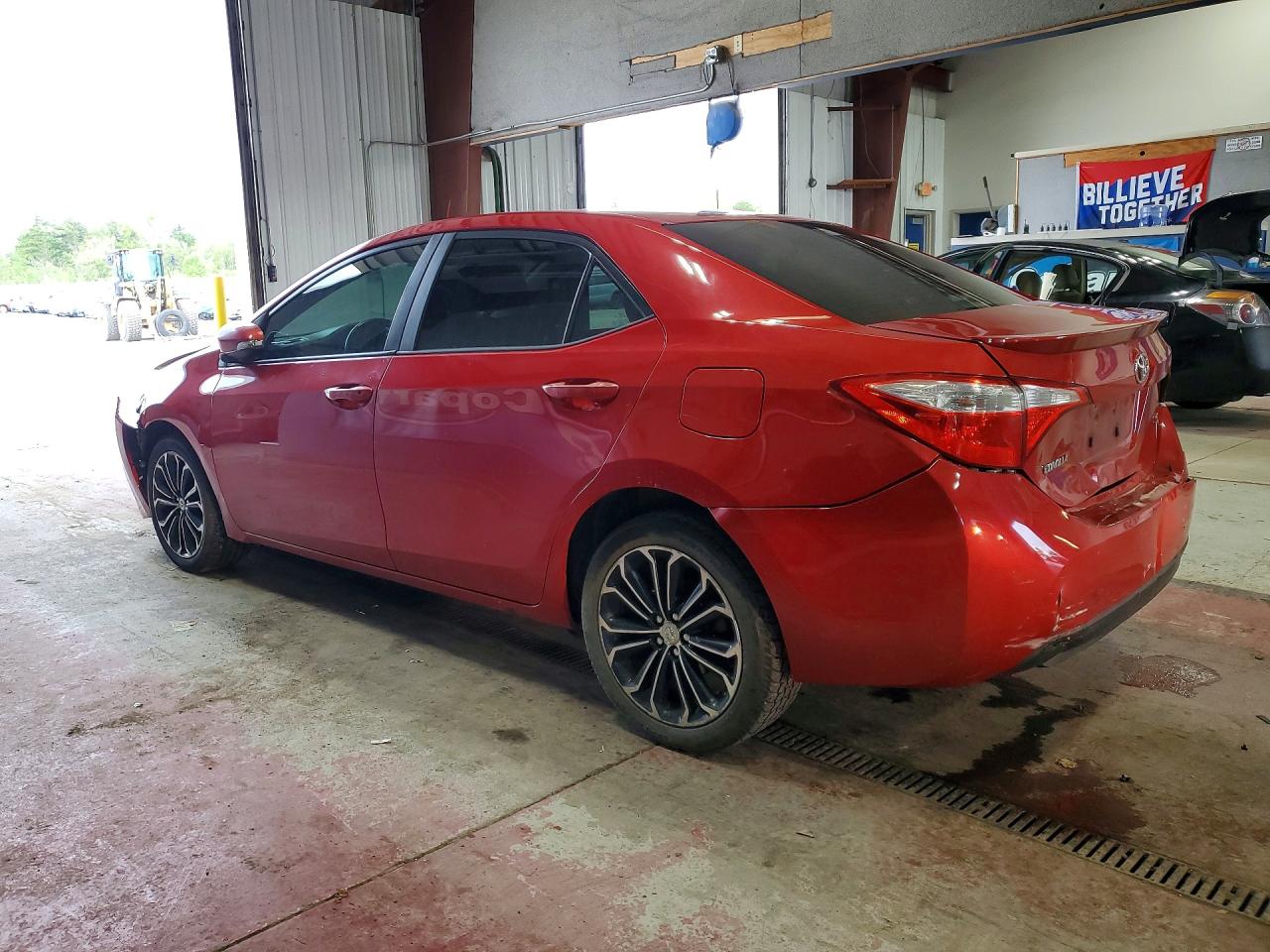 2014 Toyota Corolla S Plus Red vin: 2T1BURHE7EC038324