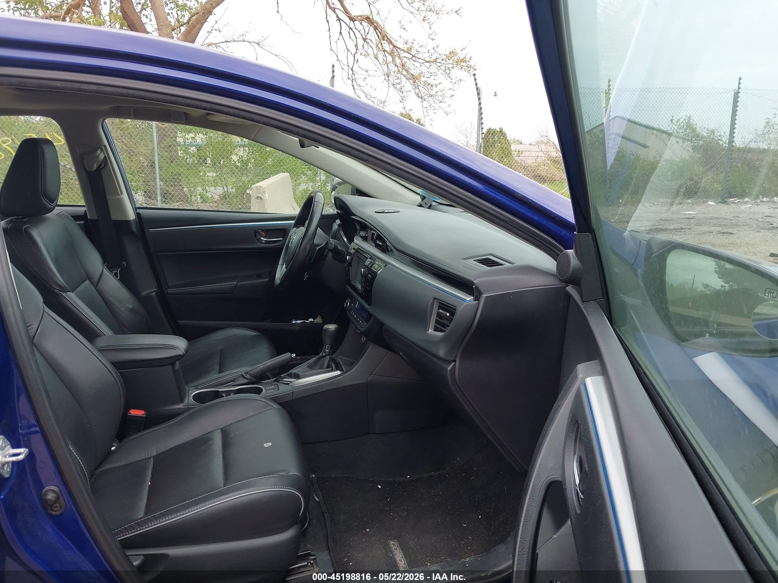 2014 Toyota Corolla S Premium Blue vin: 2T1BURHE7EC087927