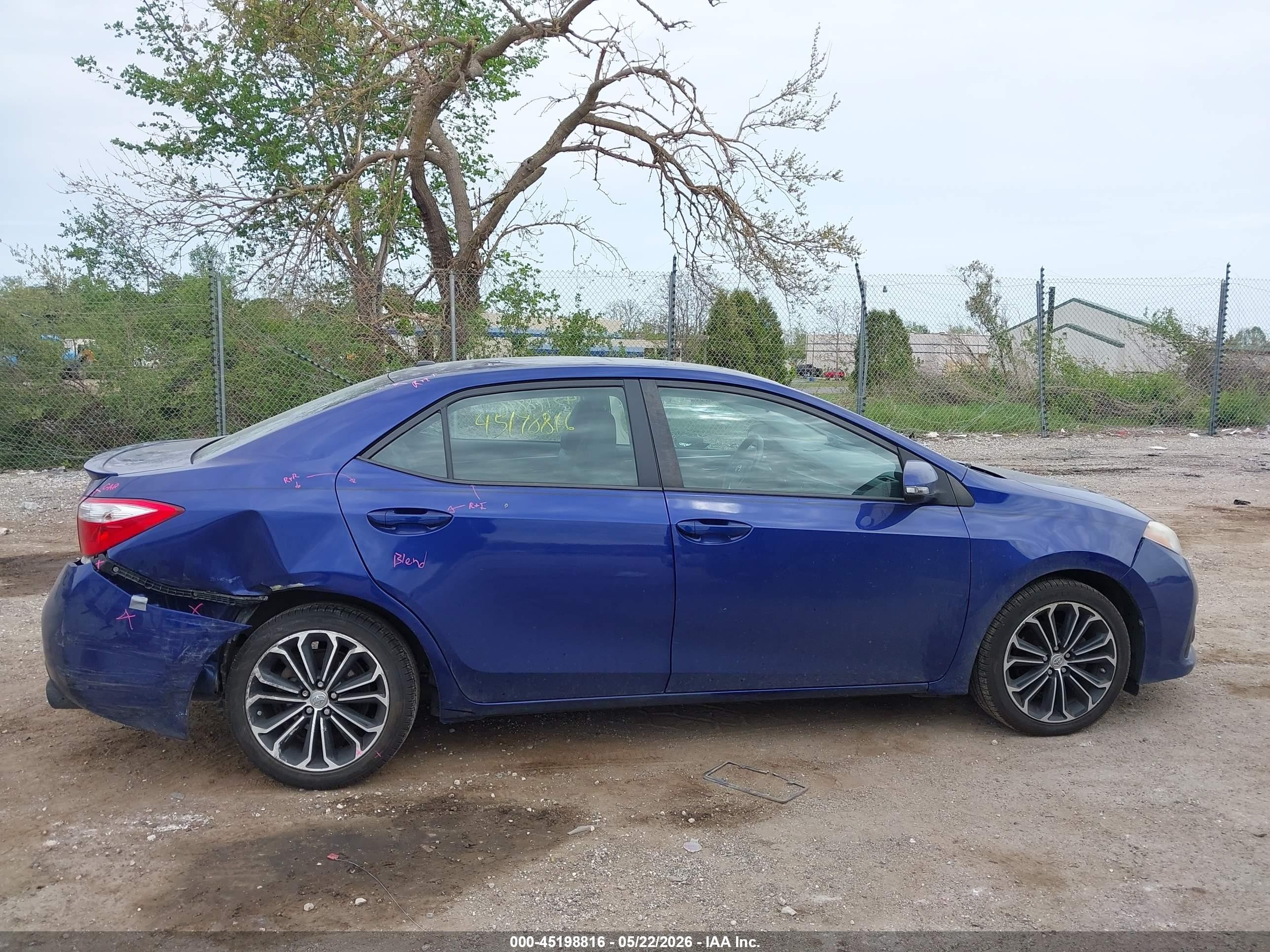 2014 Toyota Corolla S Premium Blue vin: 2T1BURHE7EC087927