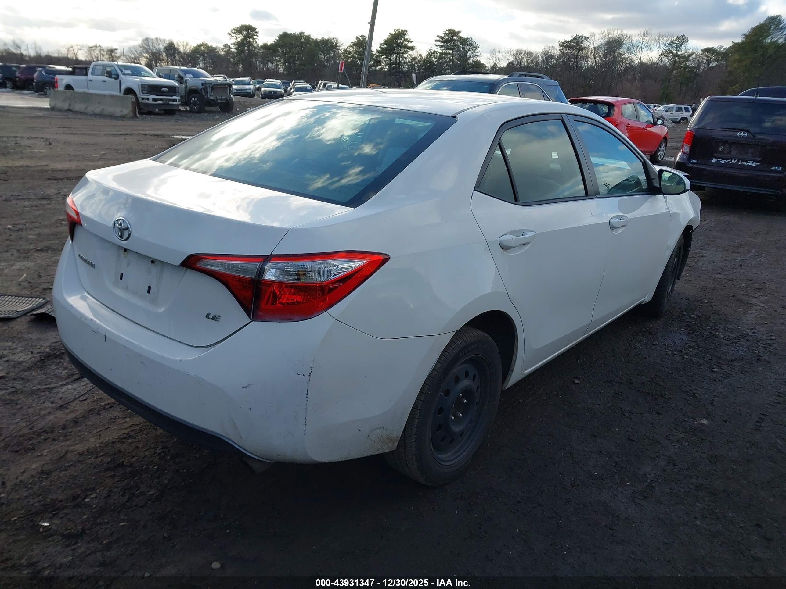 2014 Toyota Corolla Le White vin: 2T1BURHE7EC088981