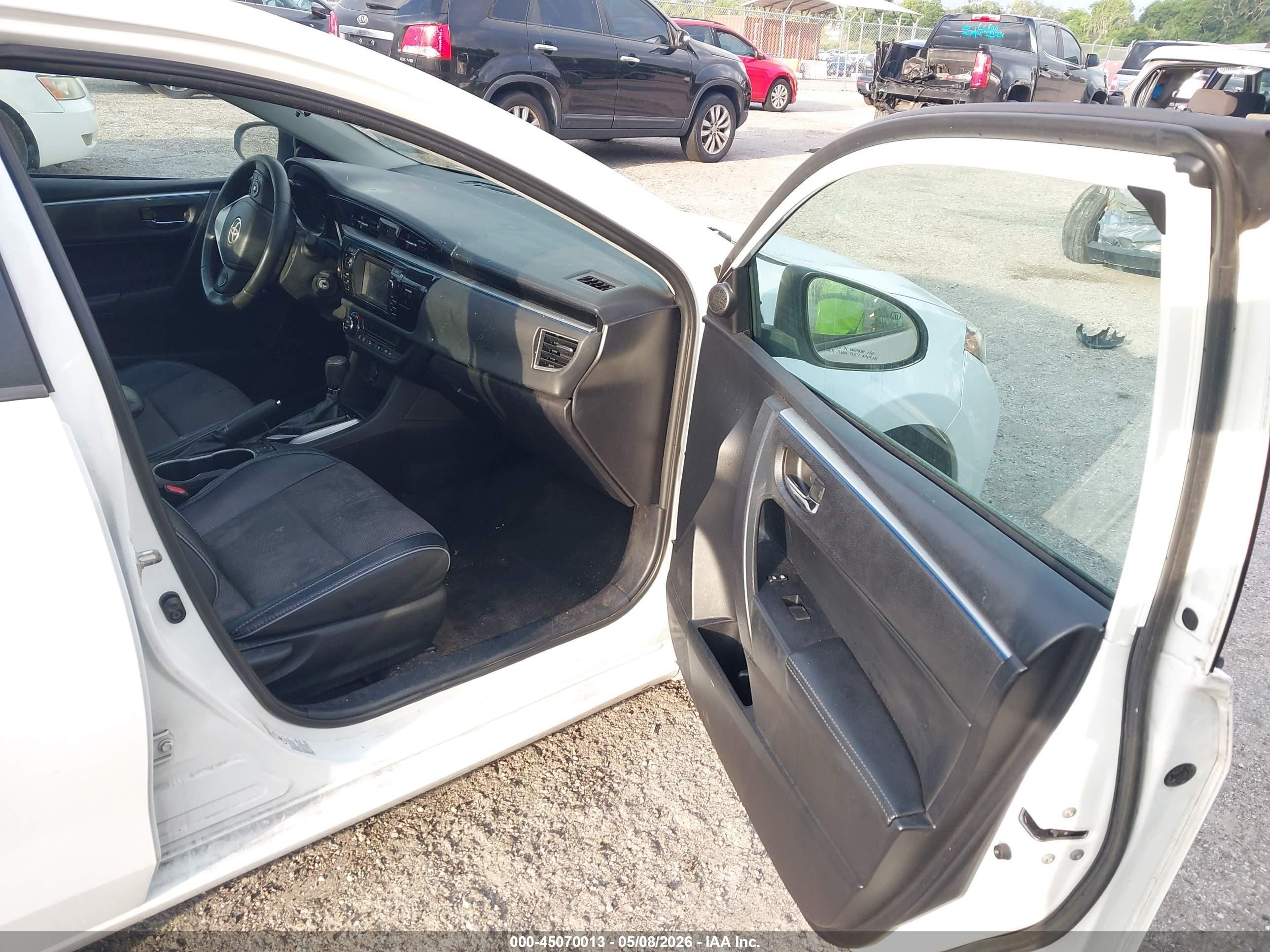 2014 Toyota Corolla S Plus White vin: 2T1BURHE7EC100353