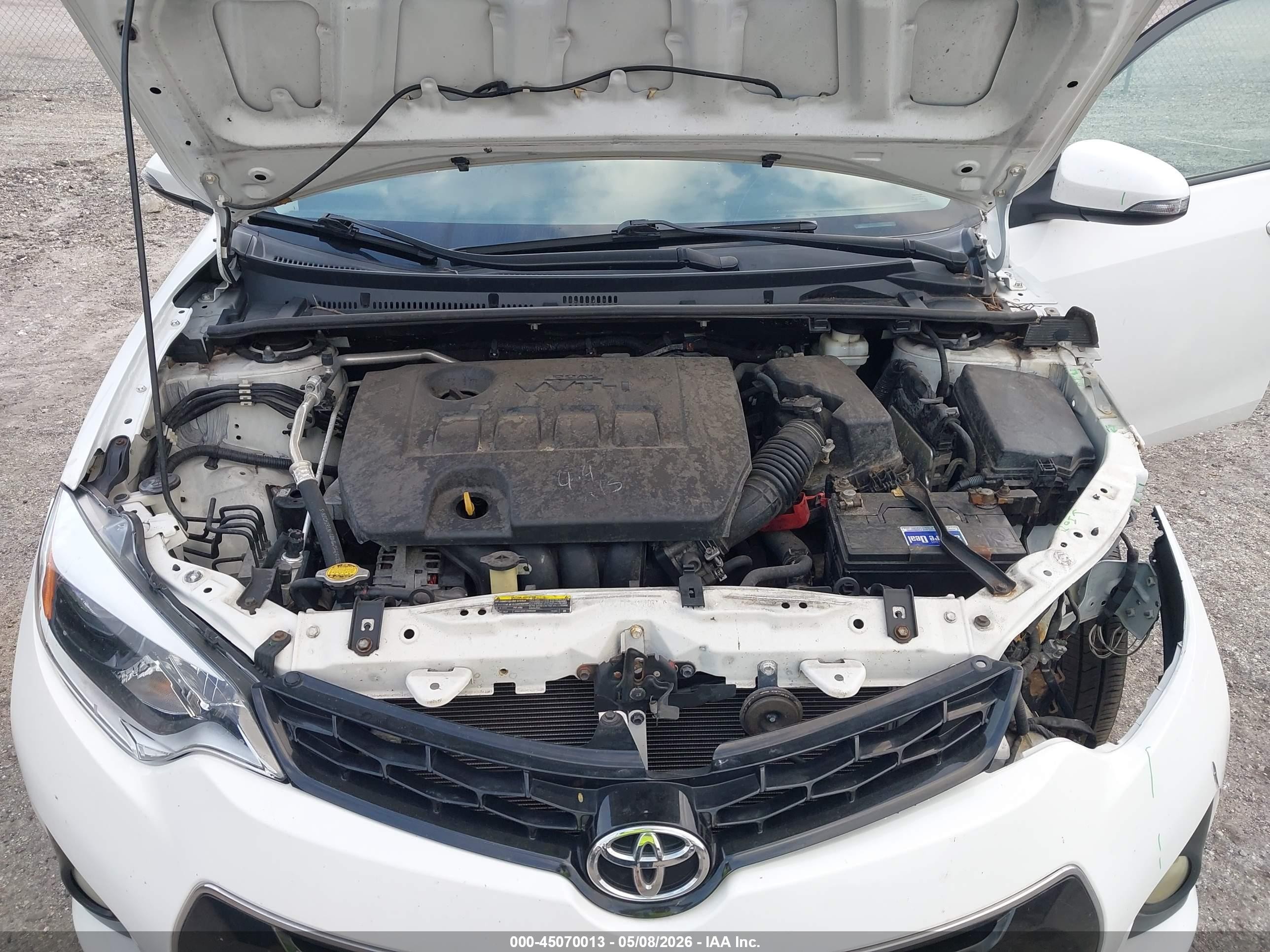 2014 Toyota Corolla S Plus White vin: 2T1BURHE7EC100353