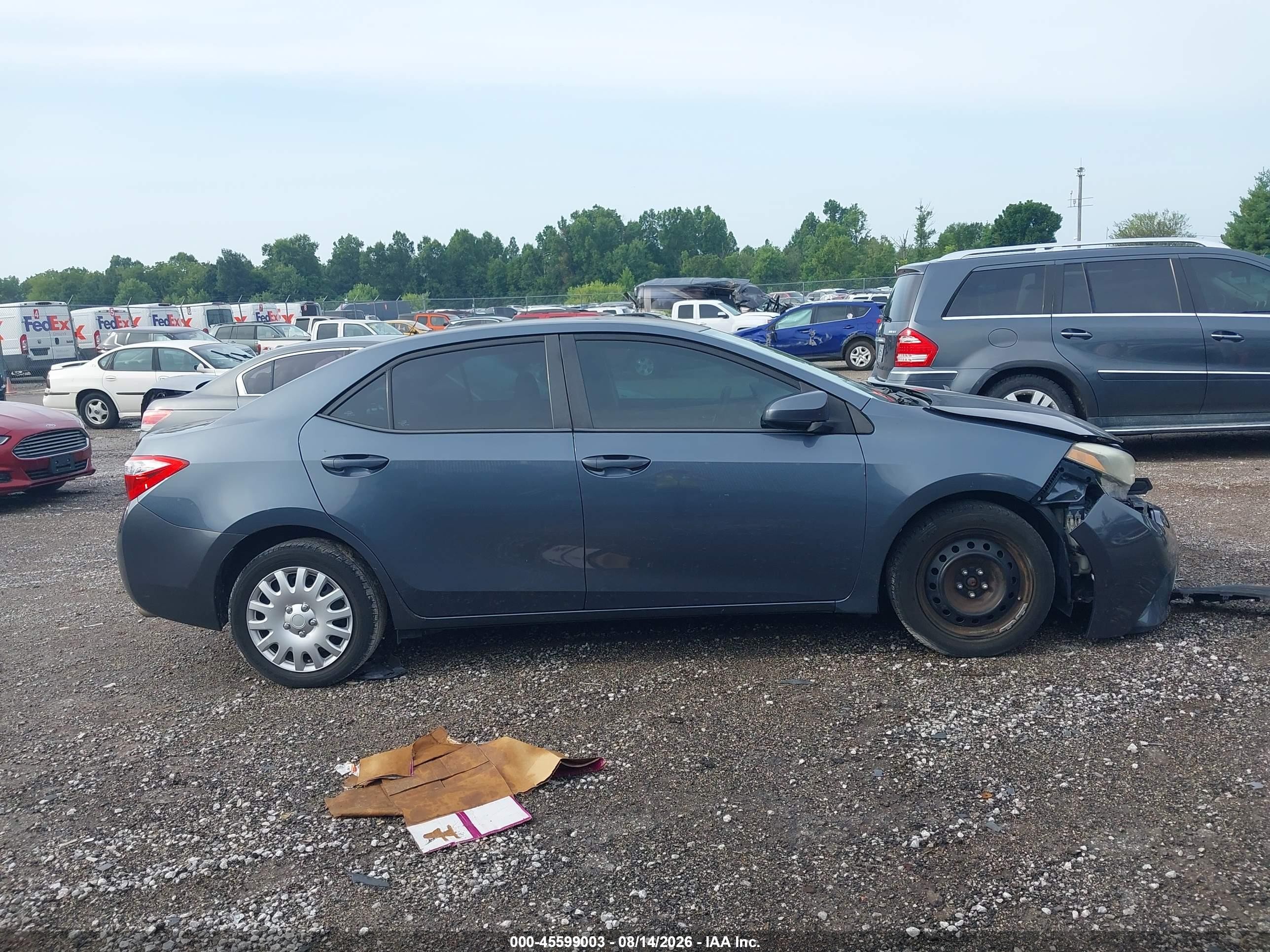 2014 Toyota Corolla Le Blue vin: 2T1BURHE7EC117881