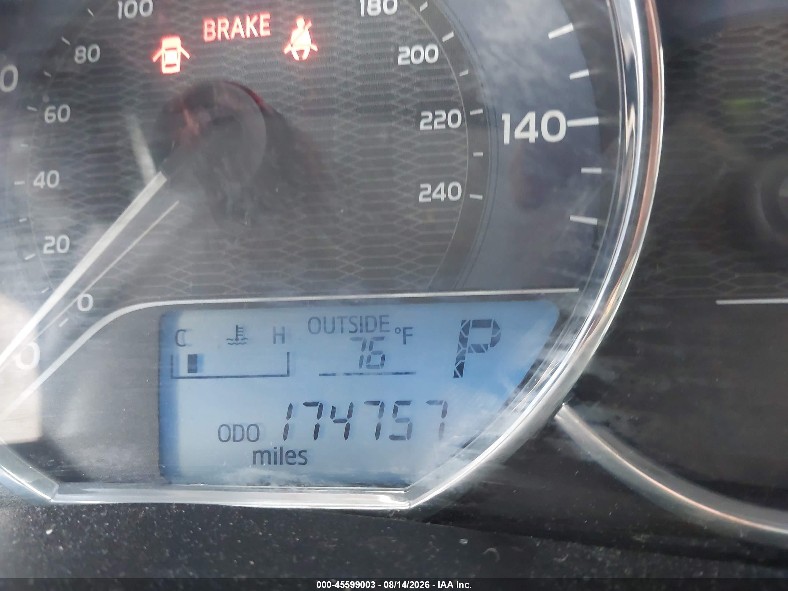 2014 Toyota Corolla Le Blue vin: 2T1BURHE7EC117881