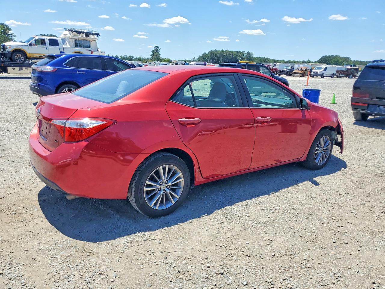 2014 Toyota Corolla Le Plus Red vin: 2T1BURHE7EC120750