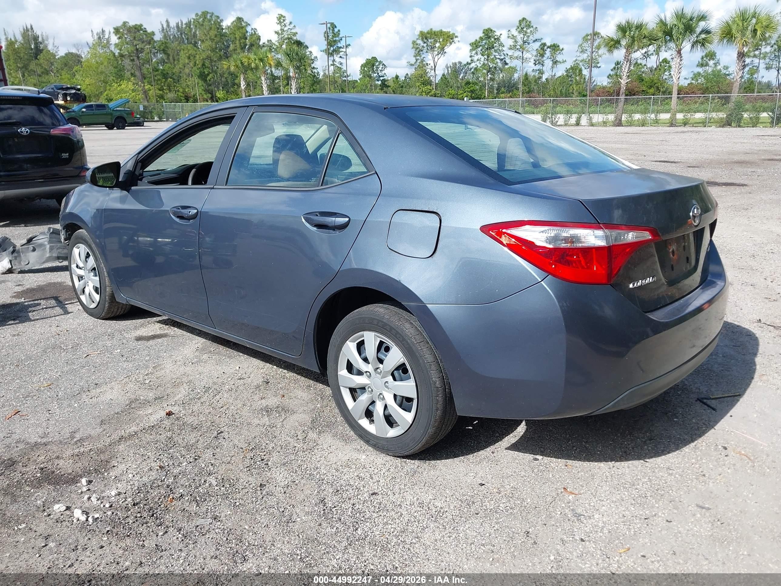 2014 Toyota Corolla Le Blue vin: 2T1BURHE7EC141548