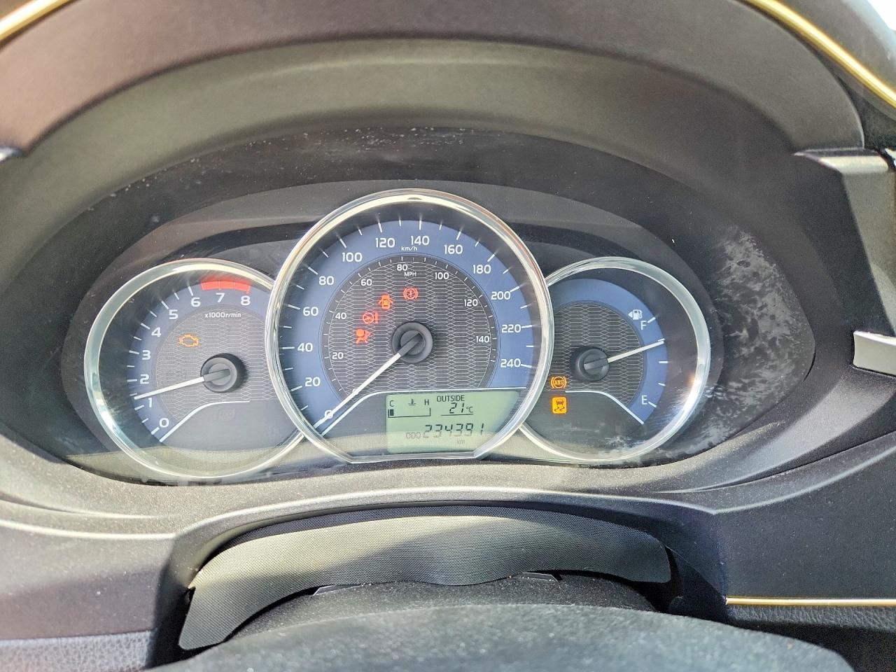 2014 Toyota Corolla L Silver vin: 2T1BURHE7EC144854