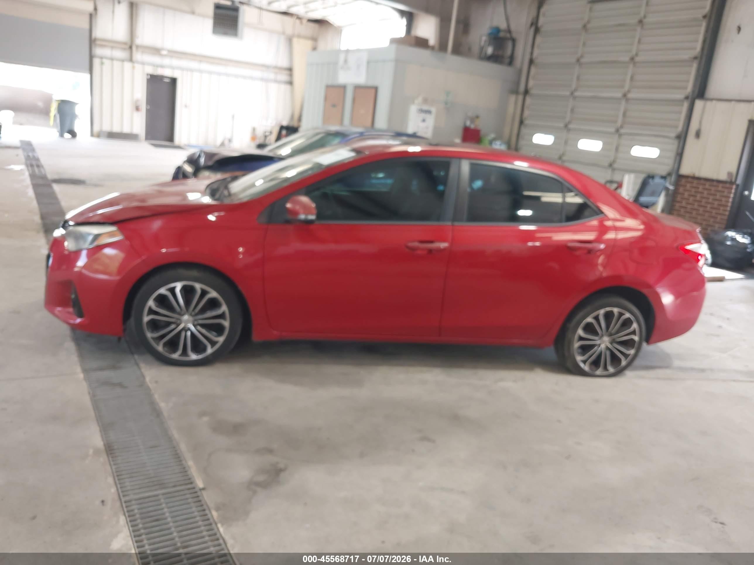 2014 Toyota Corolla S Plus Red vin: 2T1BURHE7EC169043