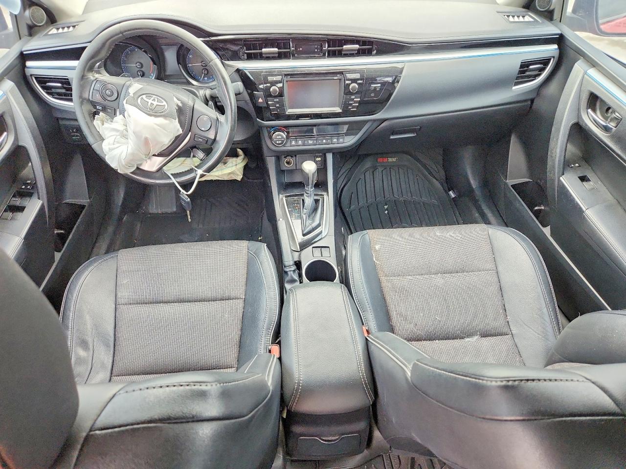 2014 Toyota Corolla S Plus Red vin: 2T1BURHE7EC180625