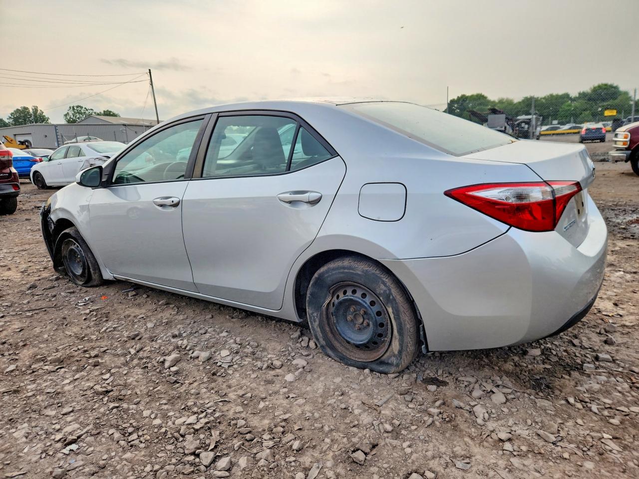 2014 Toyota Corolla L Silver vin: 2T1BURHE7EC189597