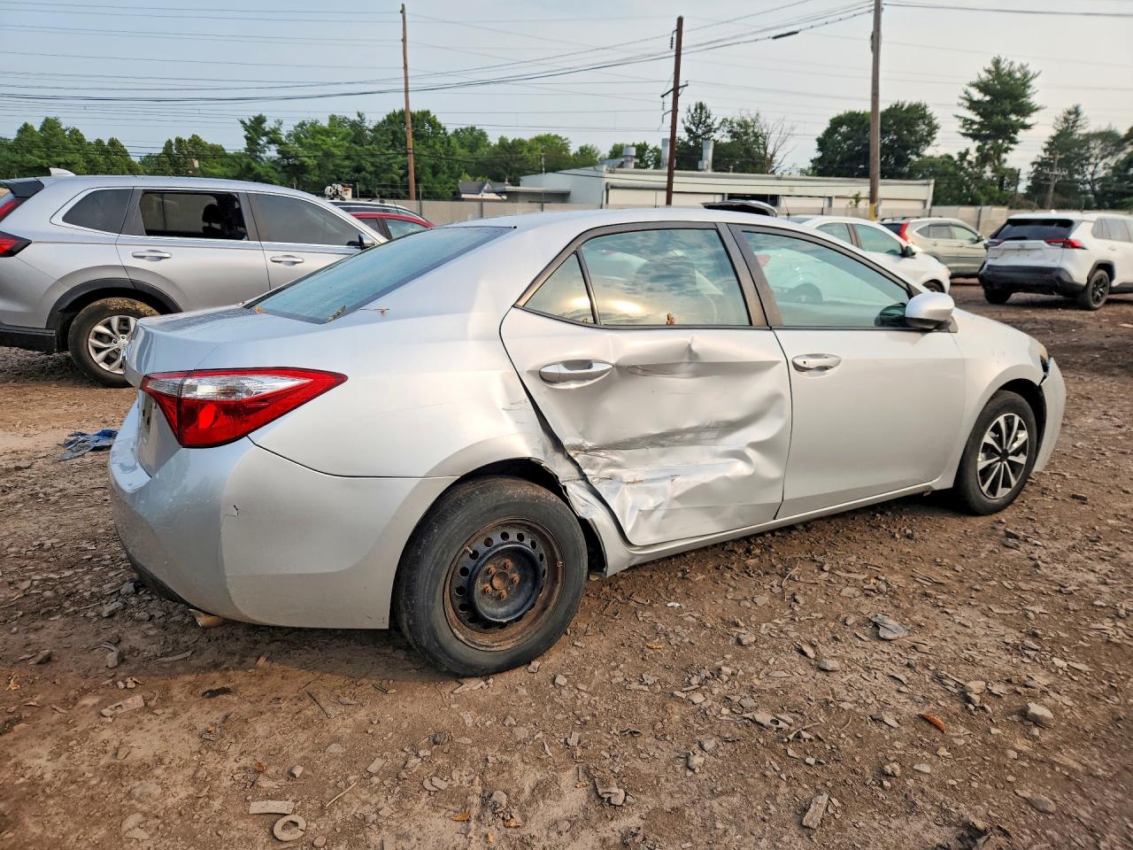 2014 Toyota Corolla L Silver vin: 2T1BURHE7EC189597