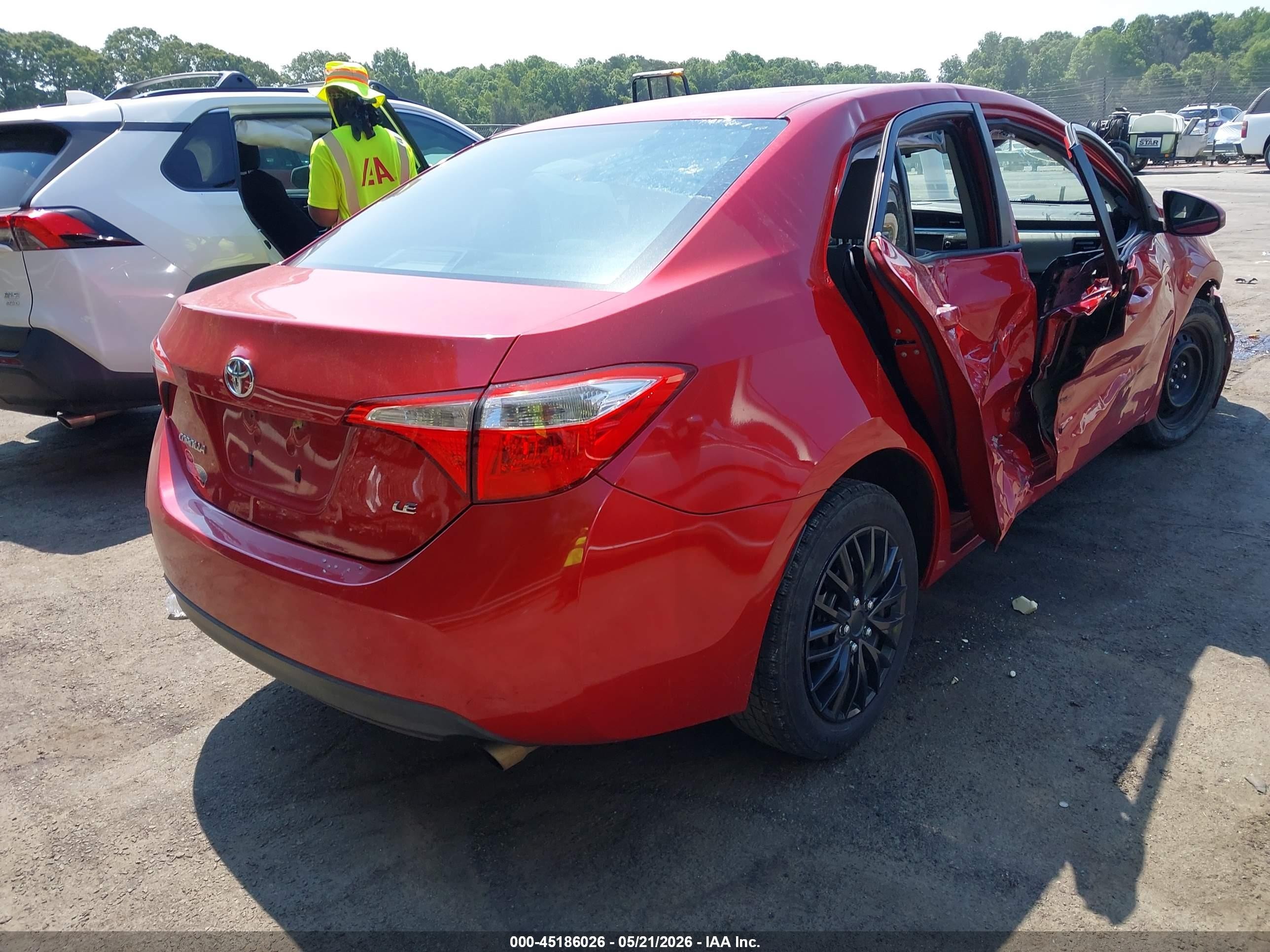 2014 Toyota Corolla Le Red vin: 2T1BURHE7EC196369
