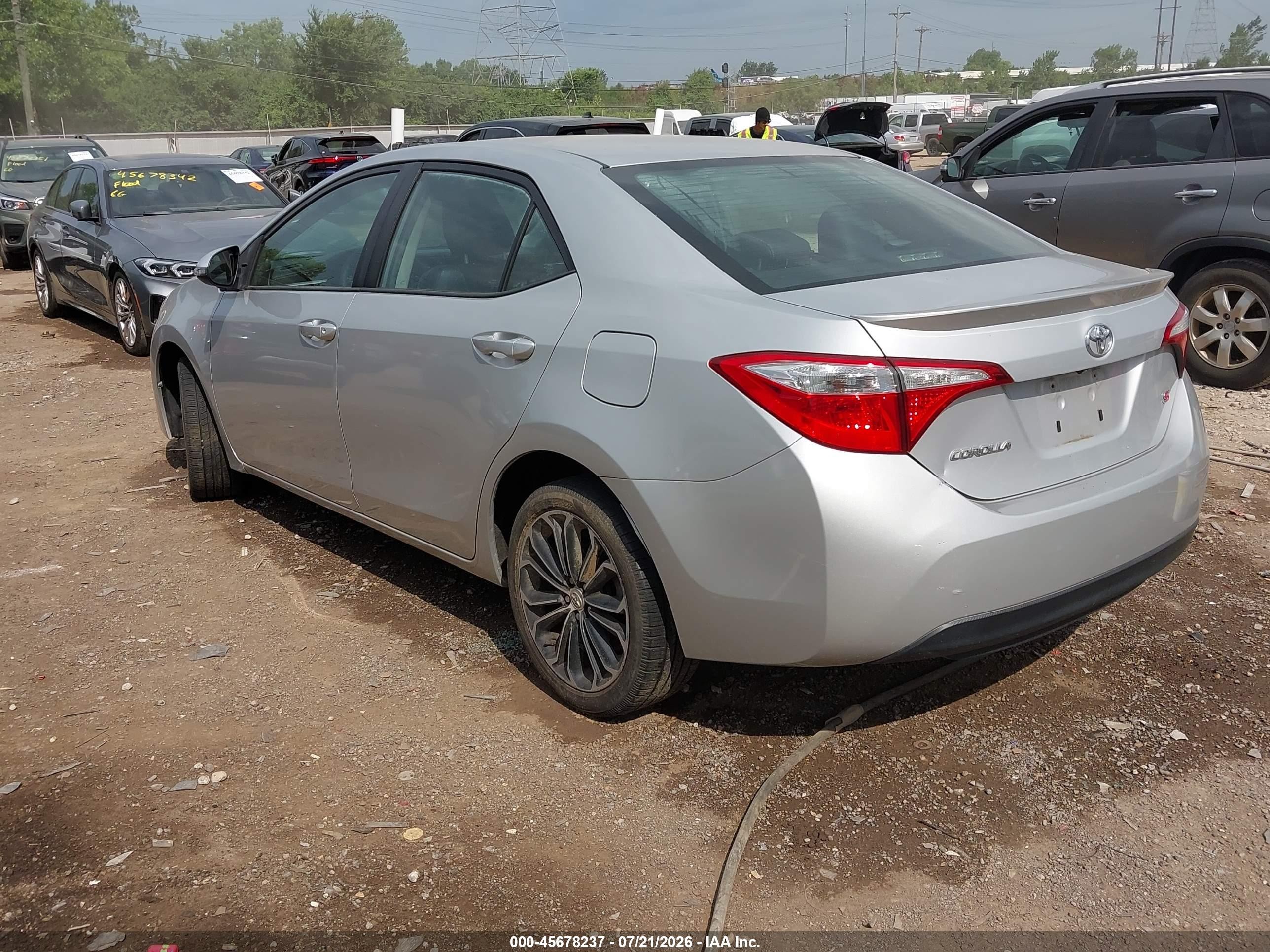 2015 Toyota Corolla S Plus Silver vin: 2T1BURHE7FC231414