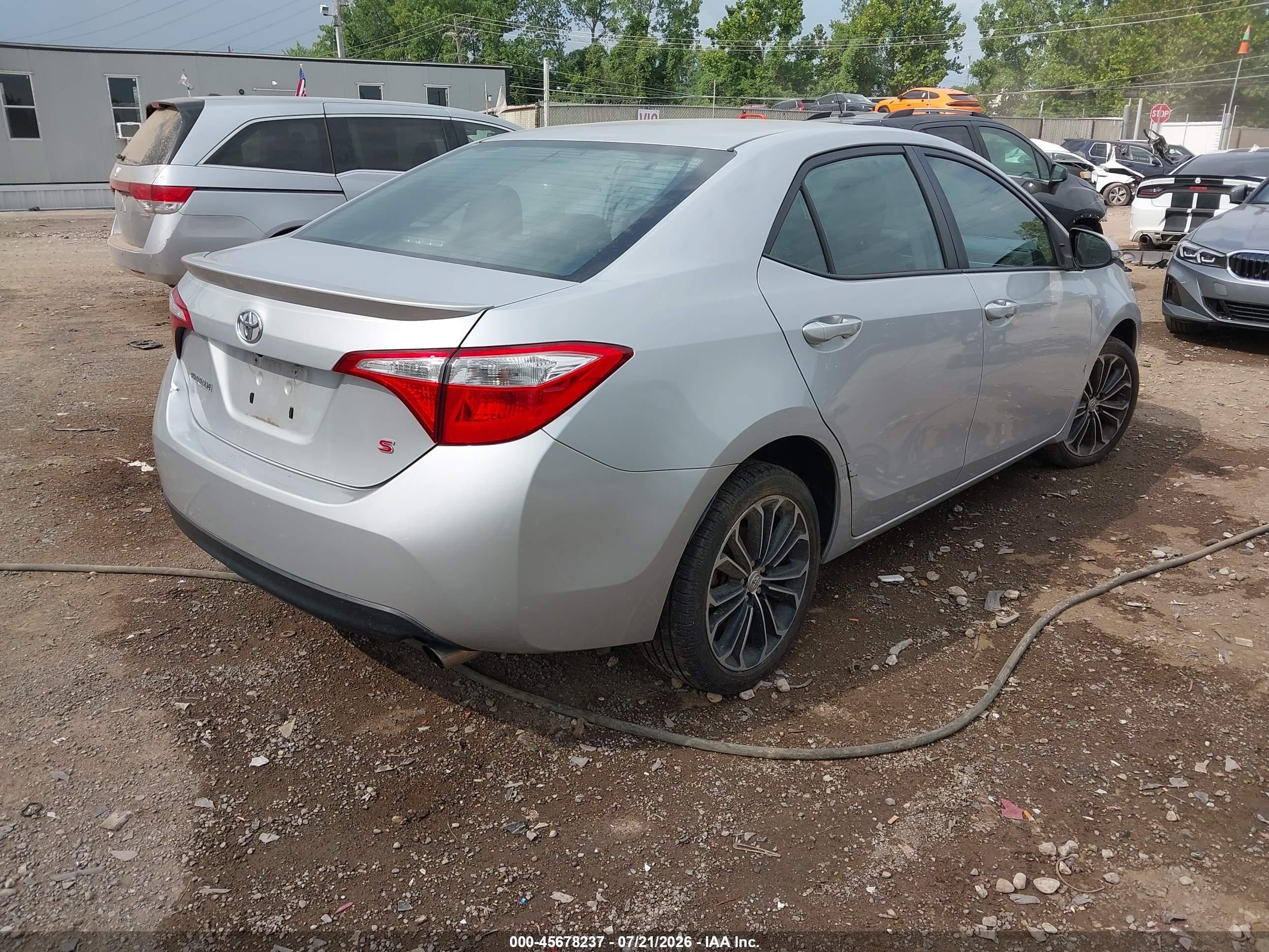 2015 Toyota Corolla S Plus Silver vin: 2T1BURHE7FC231414