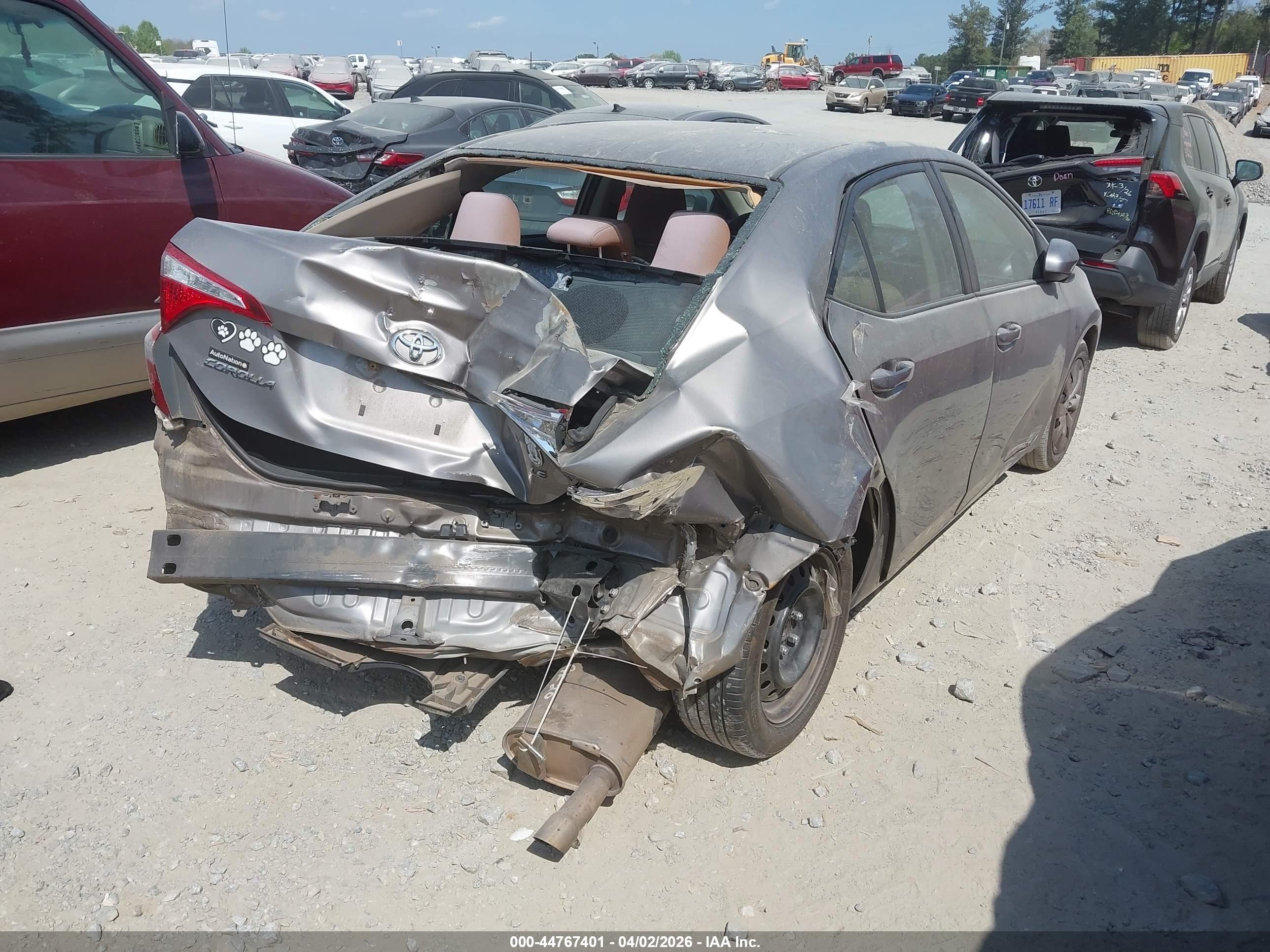 2015 Toyota Corolla Le Tan vin: 2T1BURHE7FC242543