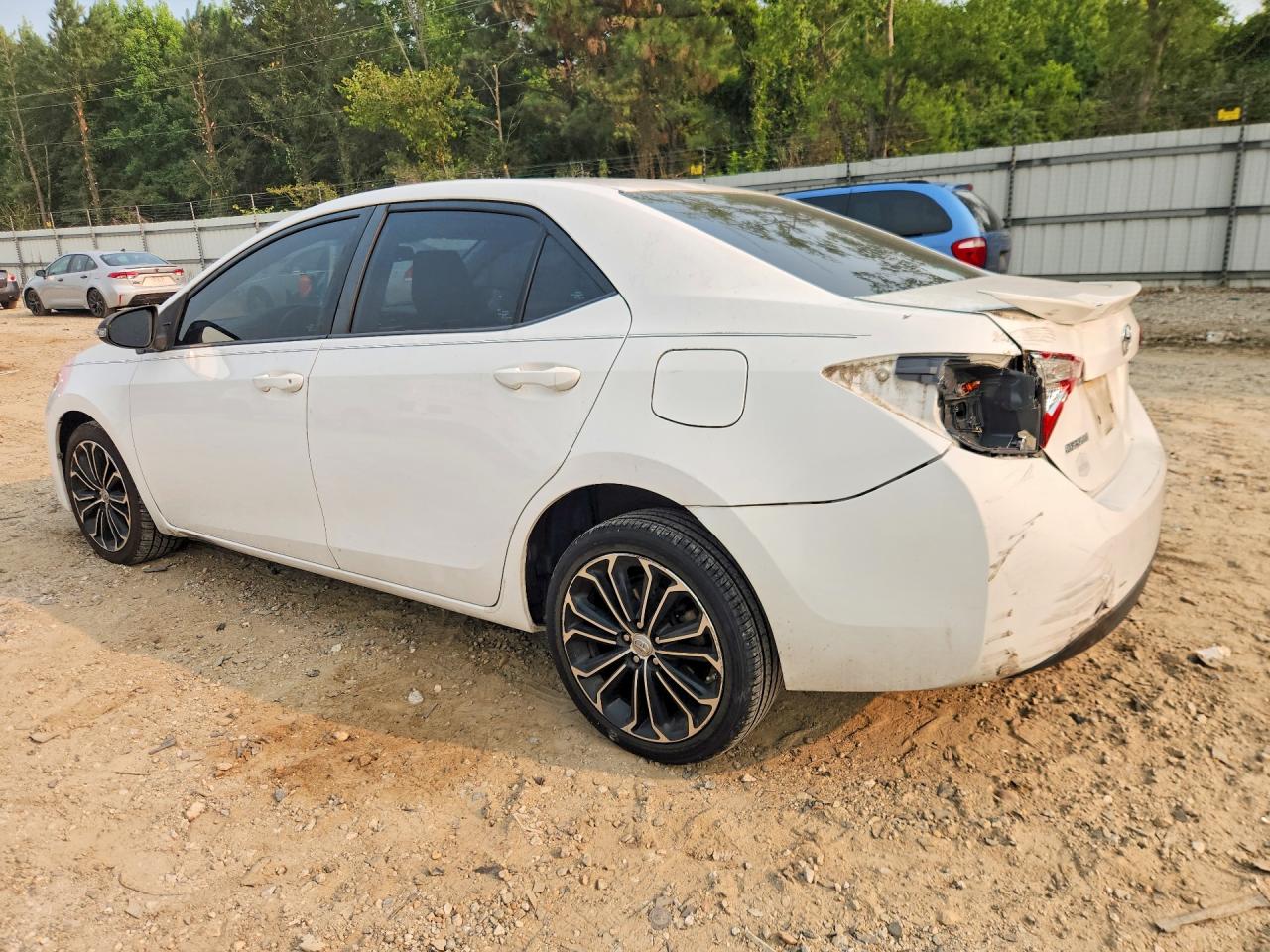 2015 Toyota Corolla S Plus White vin: 2T1BURHE7FC252456