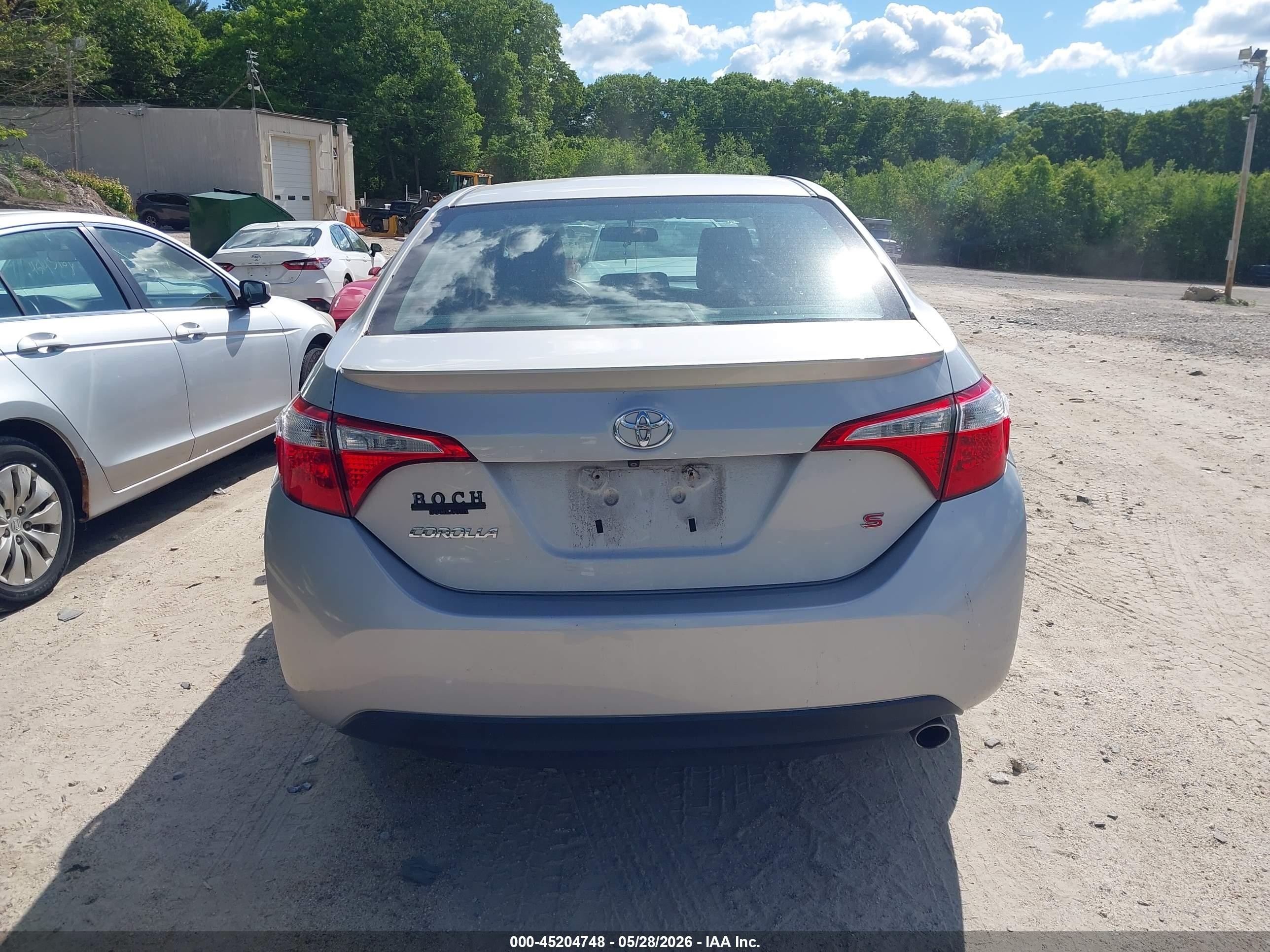 2015 Toyota Corolla S Plus Silver vin: 2T1BURHE7FC255731