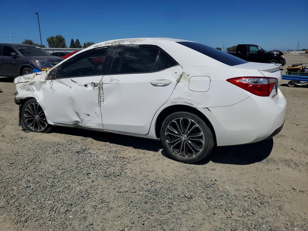 2015 Toyota Corolla S Plus White vin: 2T1BURHE7FC256961