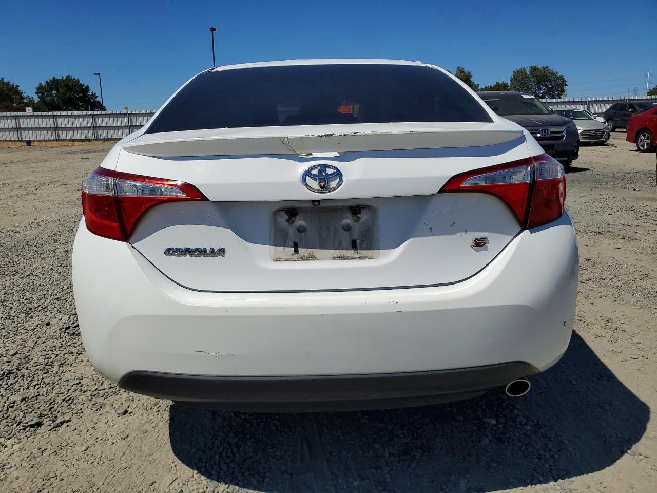 2015 Toyota Corolla S Plus White vin: 2T1BURHE7FC256961