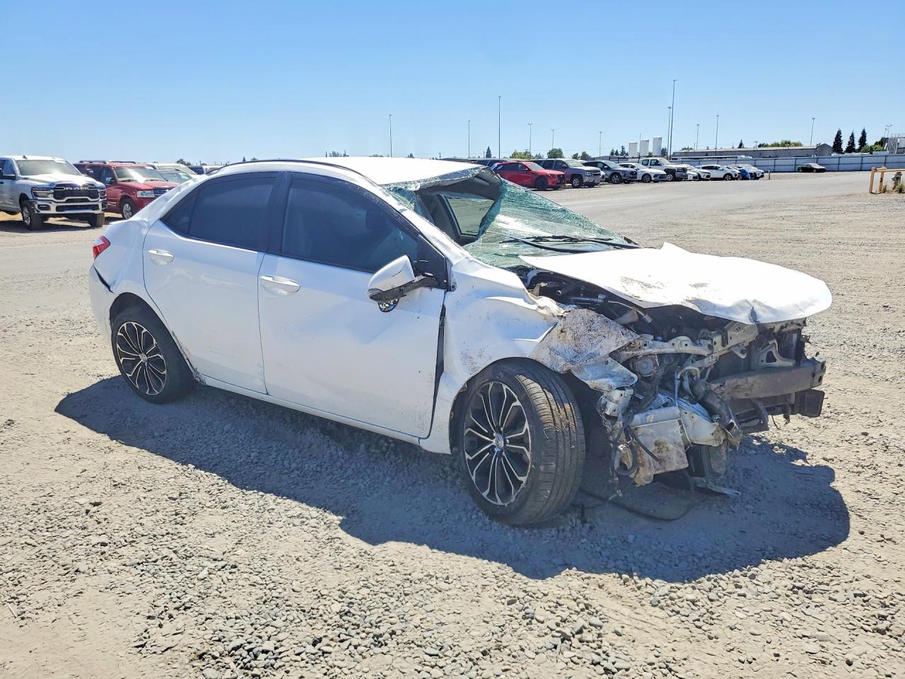 2015 Toyota Corolla S Plus White vin: 2T1BURHE7FC256961