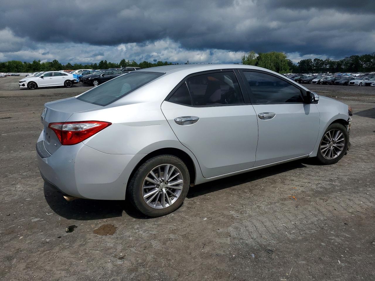 2015 Toyota Corolla Le Plus Silver vin: 2T1BURHE7FC258614
