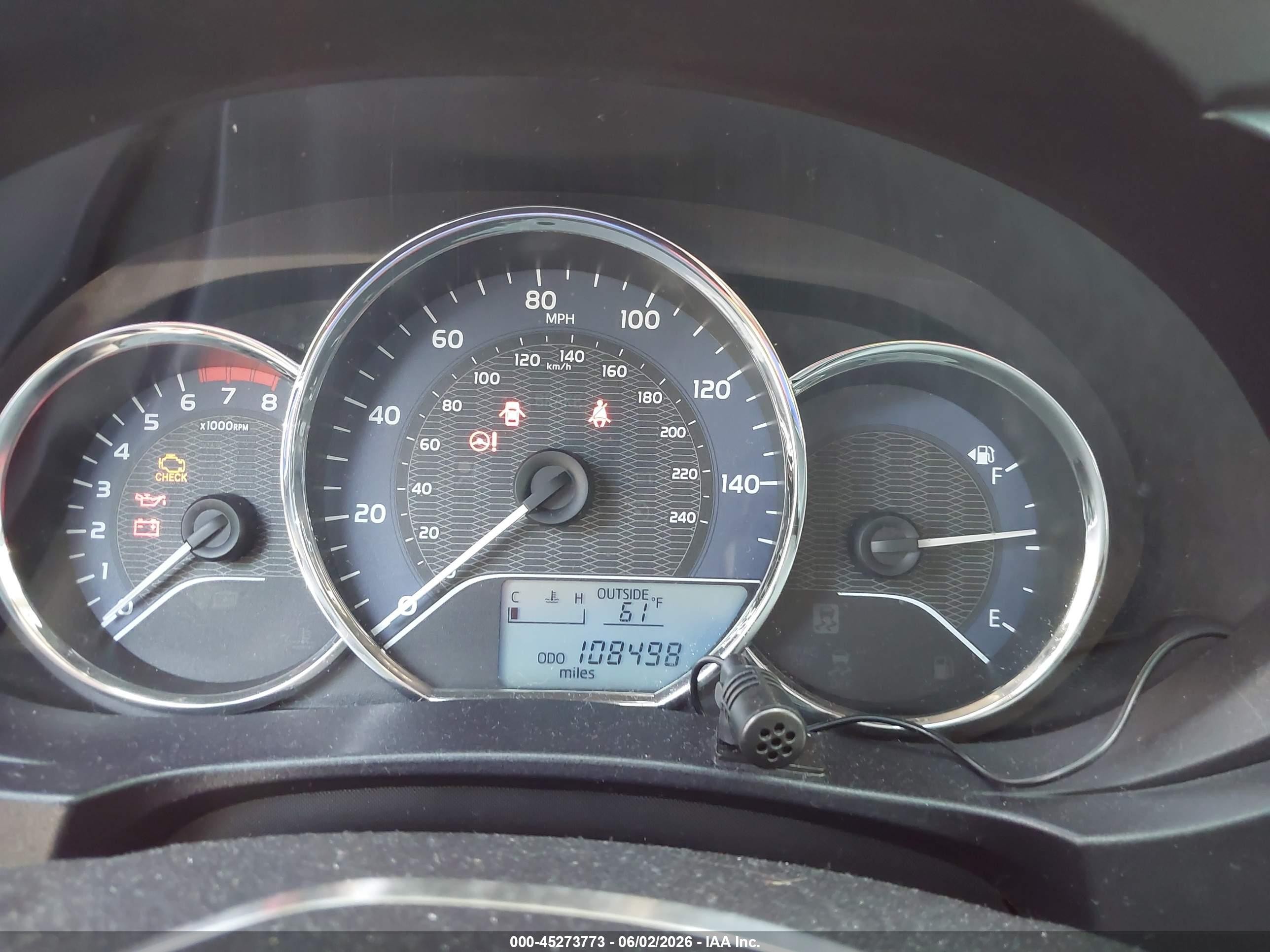 2015 Toyota Corolla Le Red vin: 2T1BURHE7FC275638
