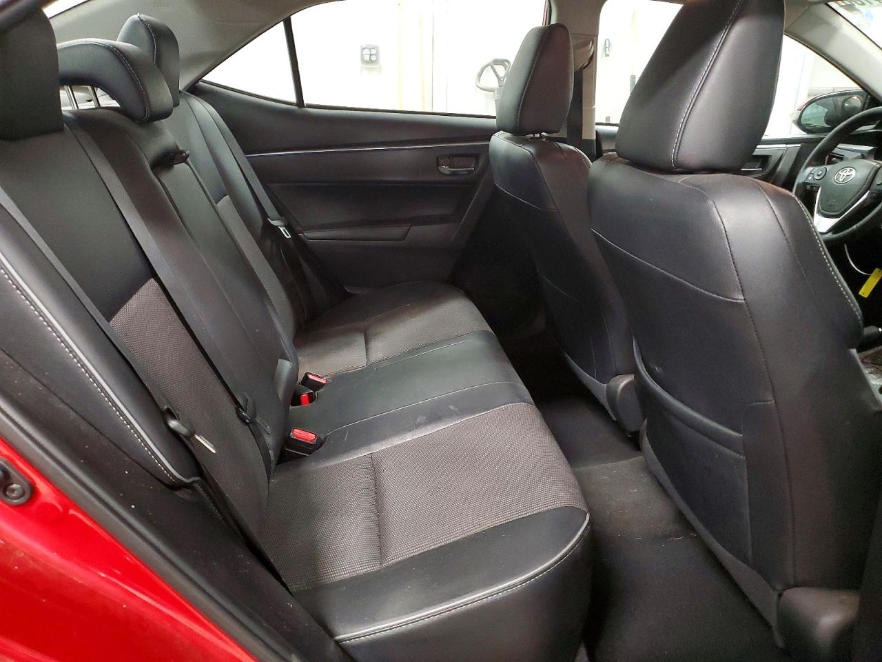 2015 Toyota Corolla S Plus Red vin: 2T1BURHE7FC297509