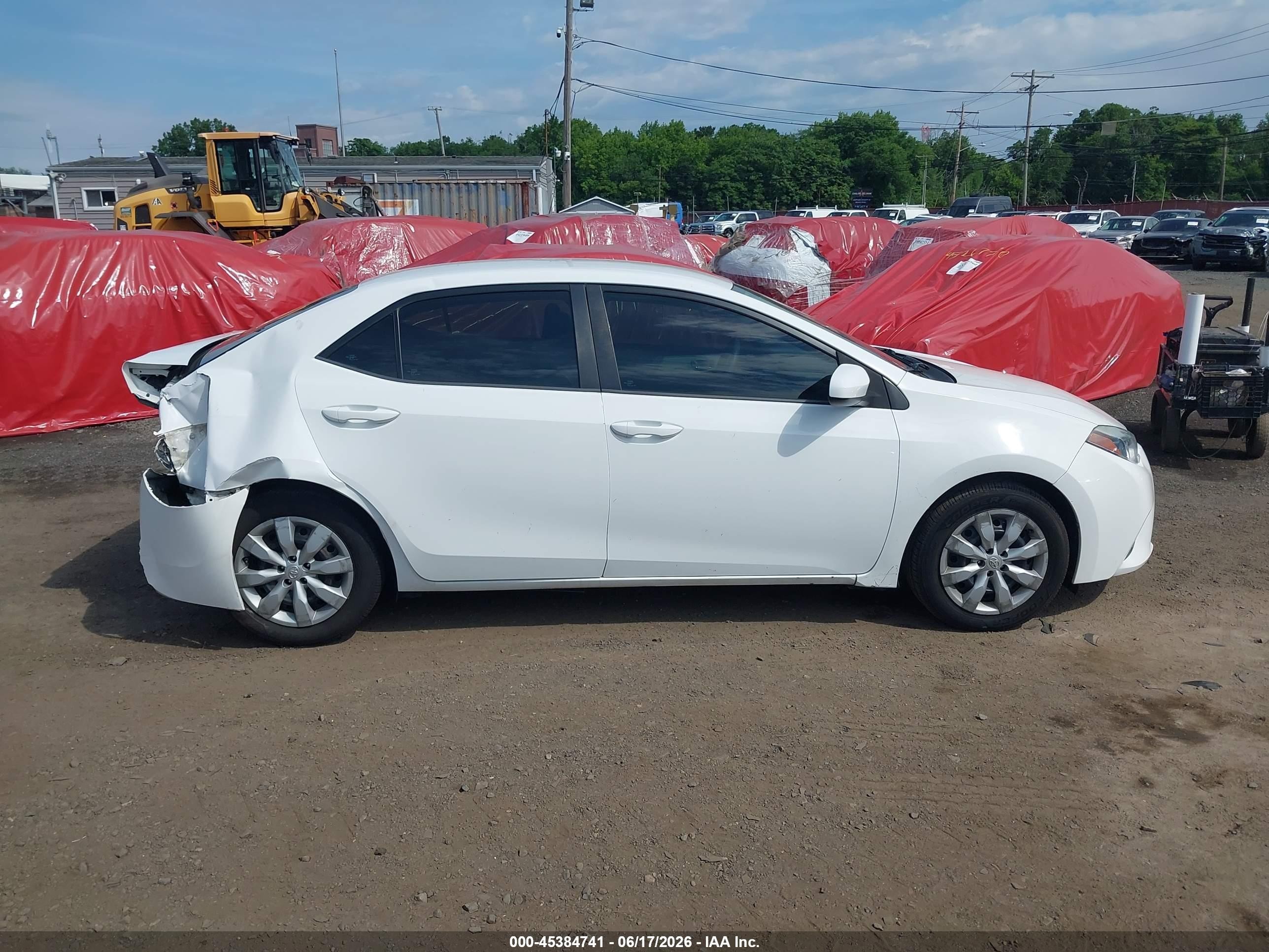 2015 Toyota Corolla Le White vin: 2T1BURHE7FC304538