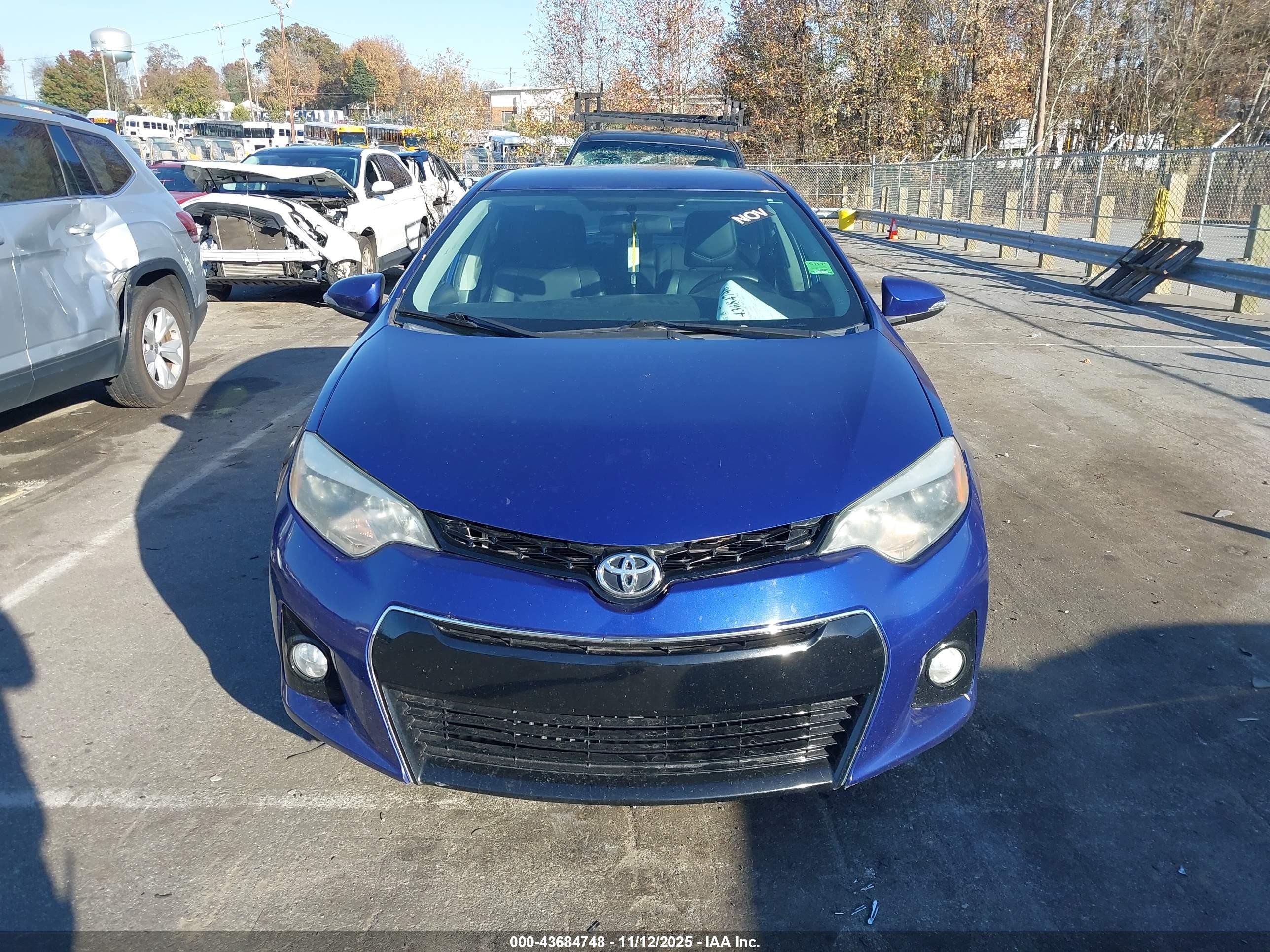 2015 Toyota Corolla S Plus Blue vin: 2T1BURHE7FC319511