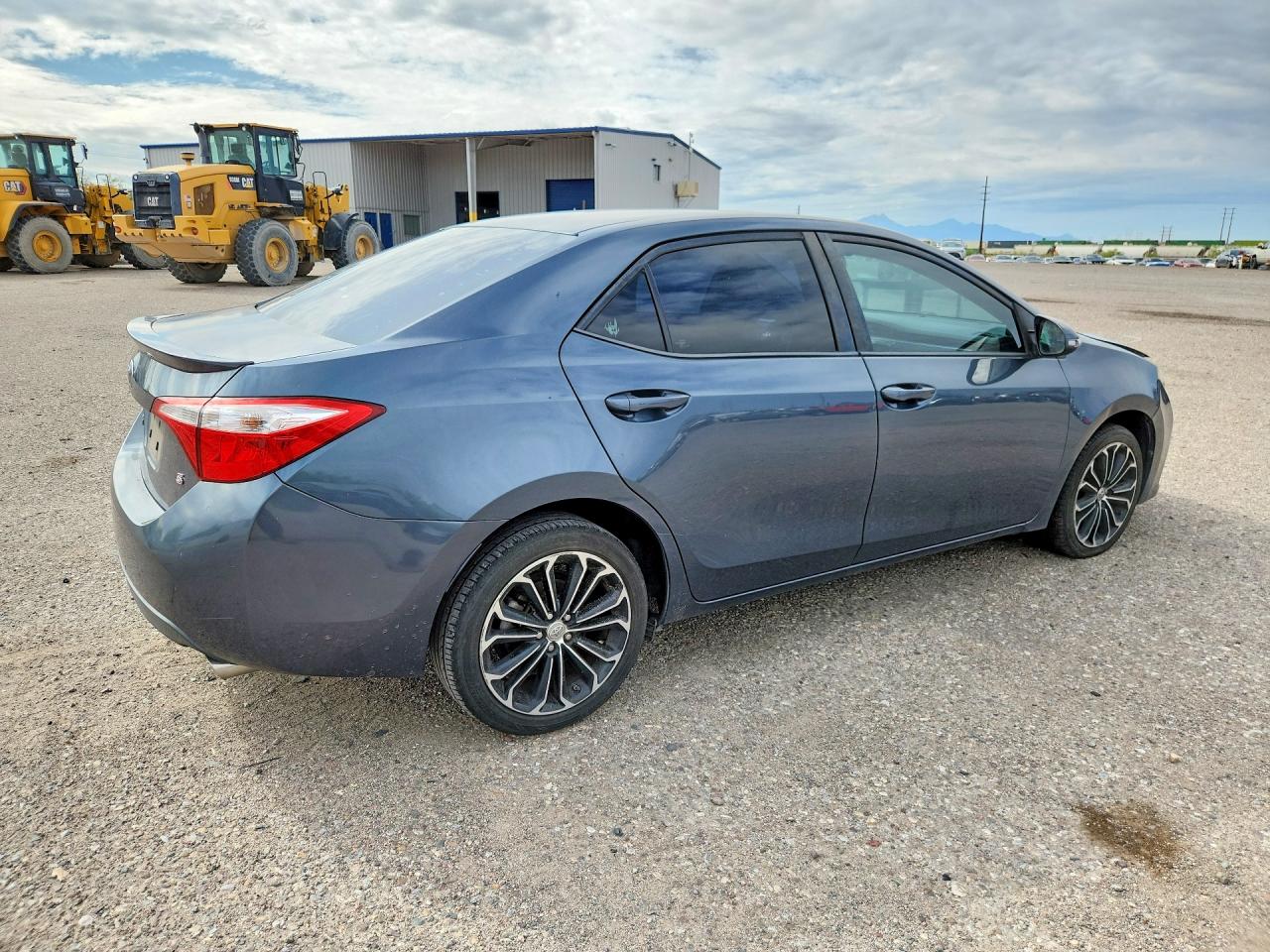 2015 Toyota Corolla S Plus Teal vin: 2T1BURHE7FC342478
