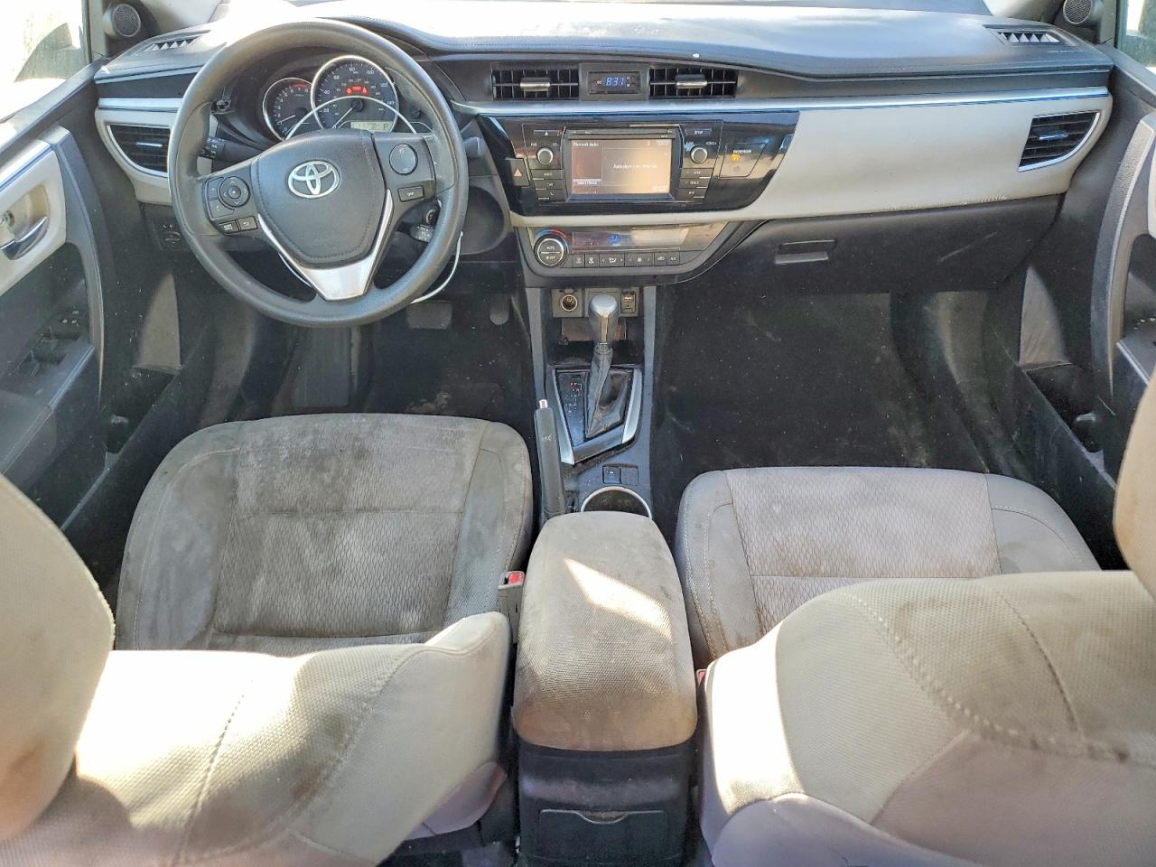 2015 Toyota Corolla Le Silver vin: 2T1BURHE7FC353366