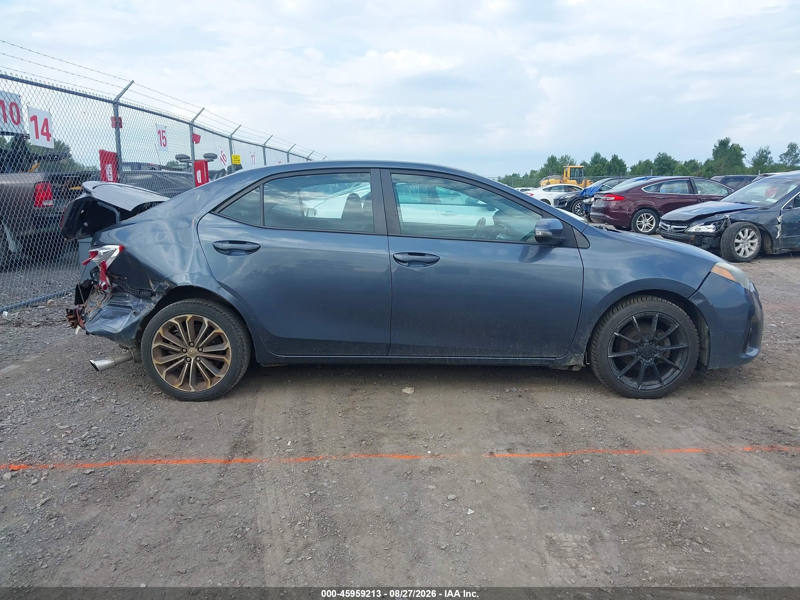 2015 Toyota Corolla S Plus Синий vin: 2T1BURHE7FC353514