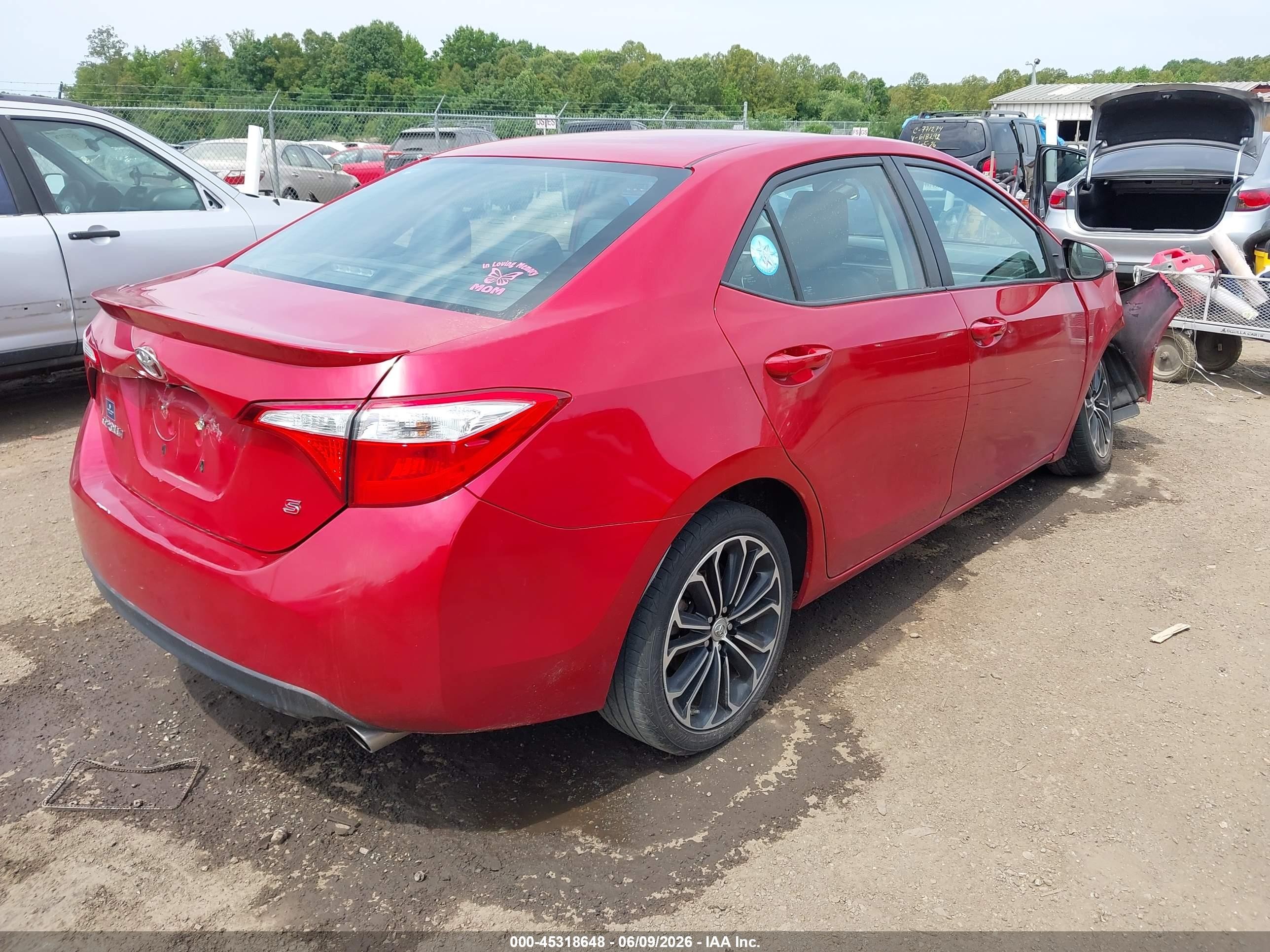 2015 Toyota Corolla S Plus Red vin: 2T1BURHE7FC374654