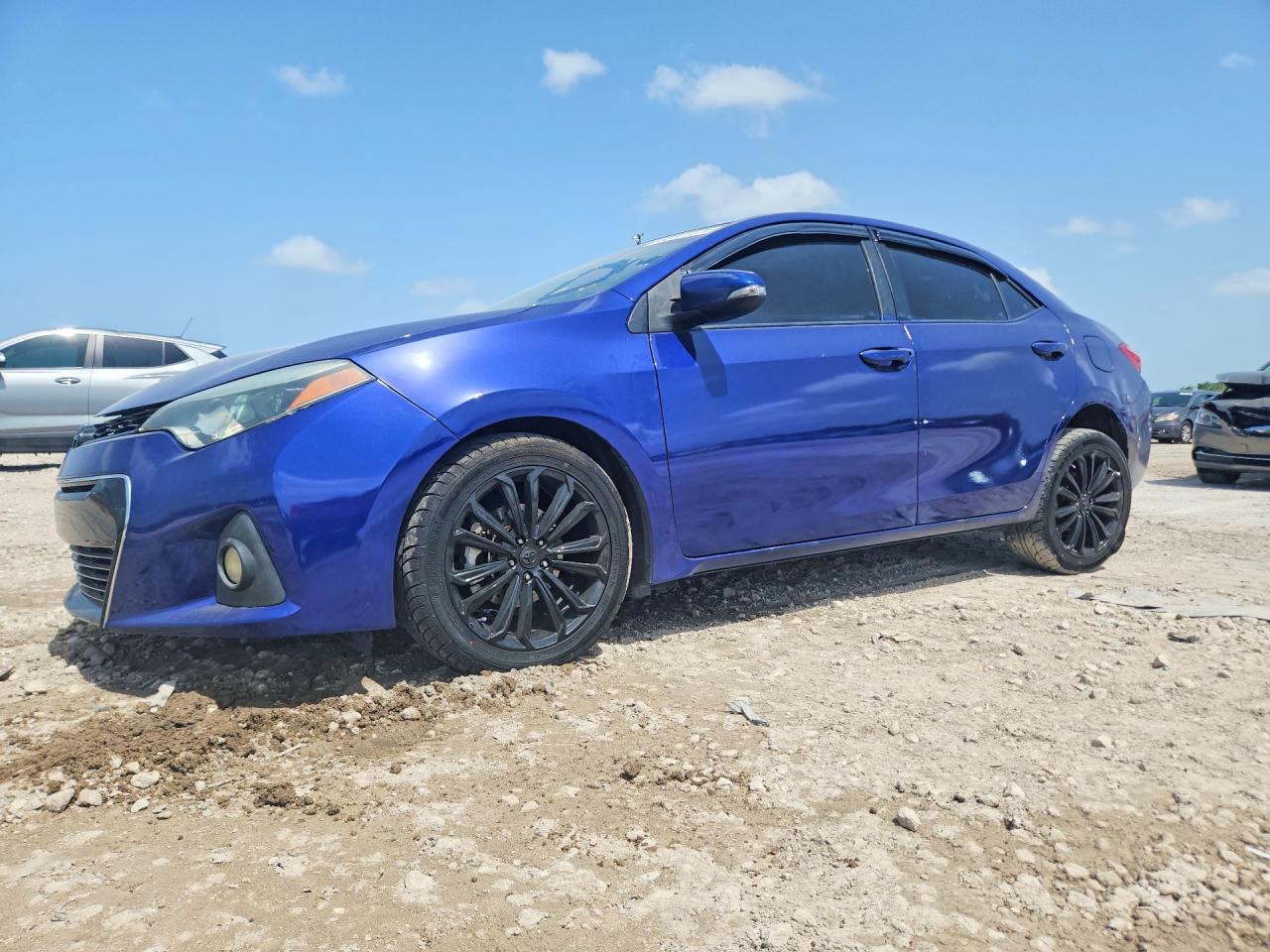 2015 Toyota Corolla S Plus Blue vin: 2T1BURHE7FC386867